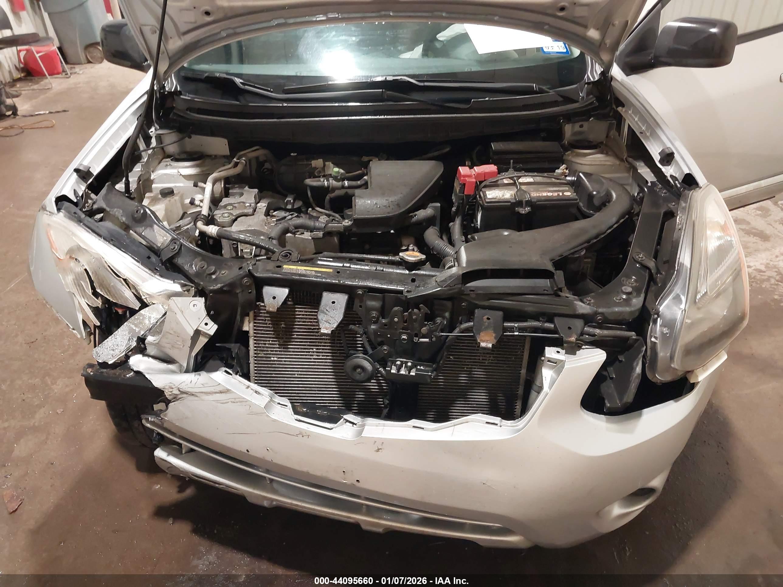 NISSAN ROGUE image 10