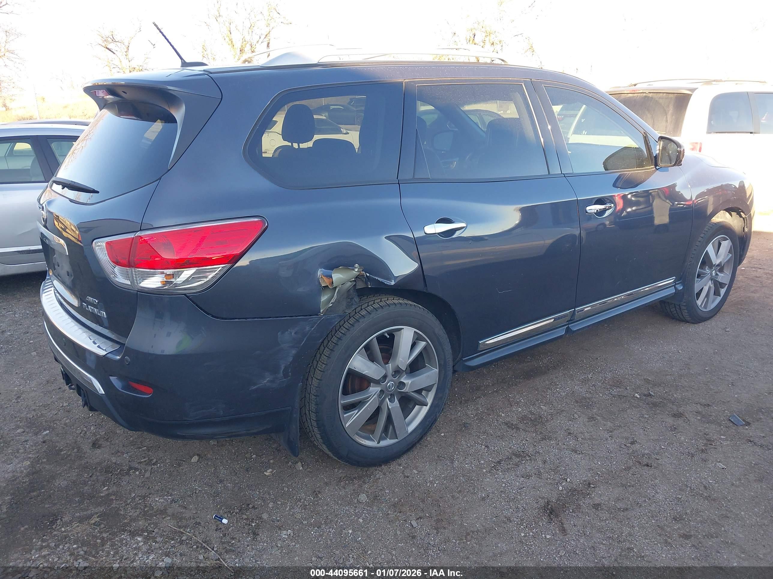 NISSAN PATHFINDER image 4
