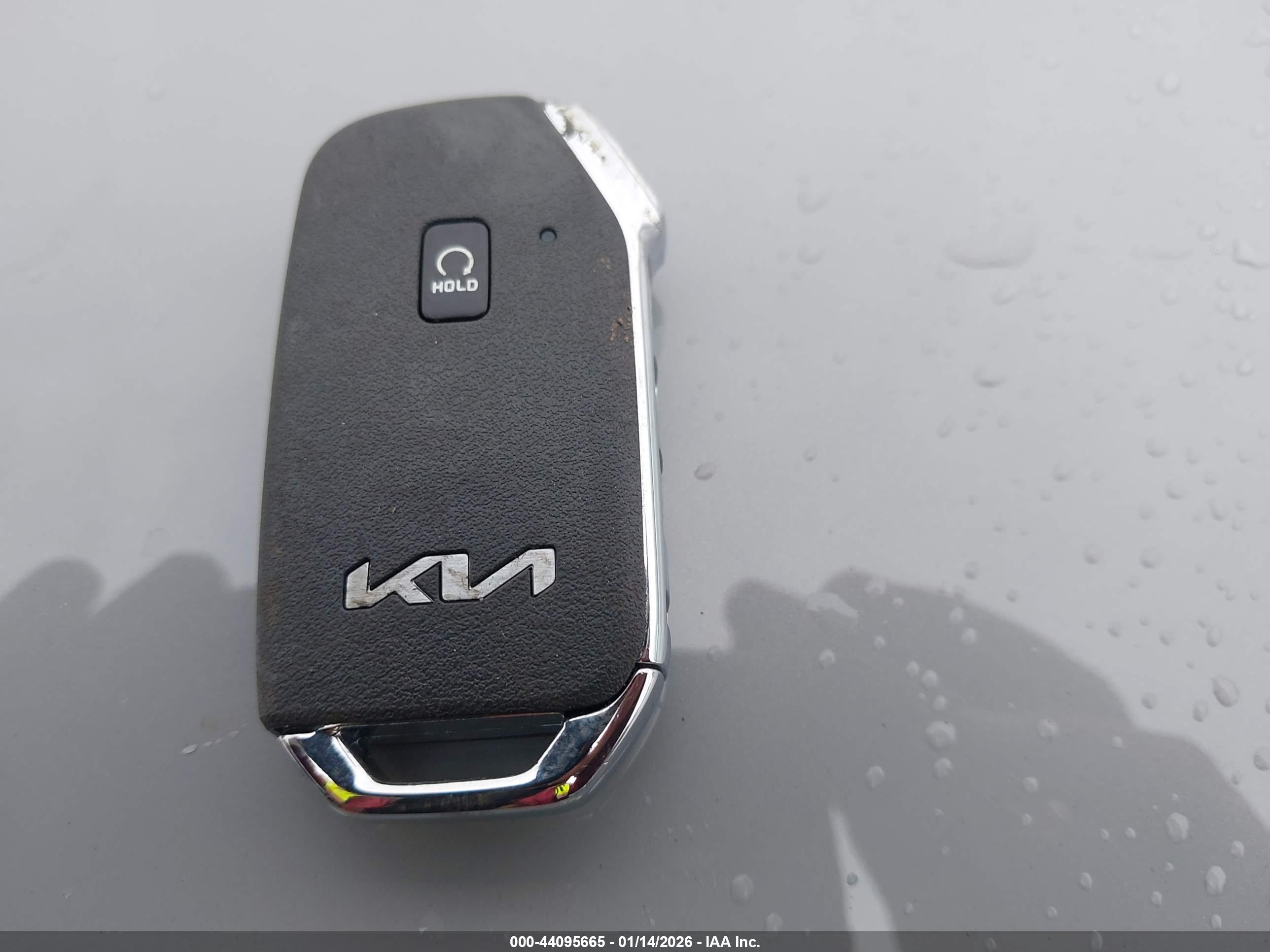 KIA SPORTAGE image 11
