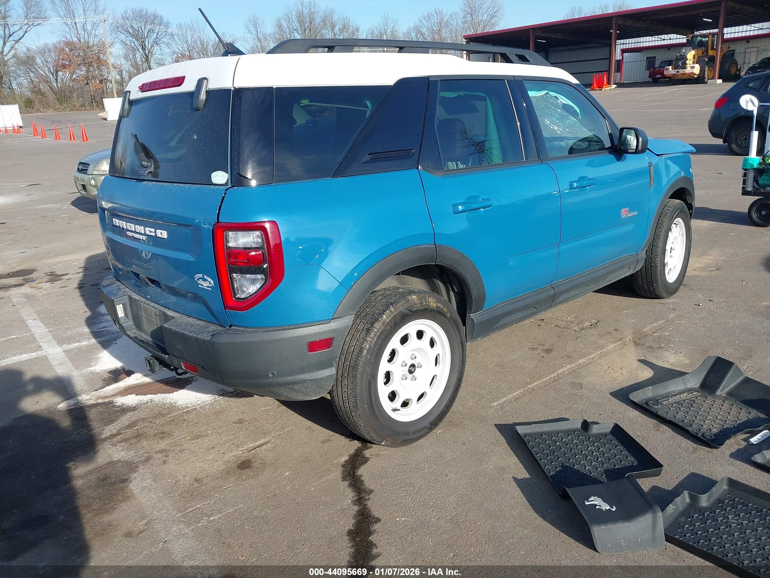 FORD BRONCO image 4