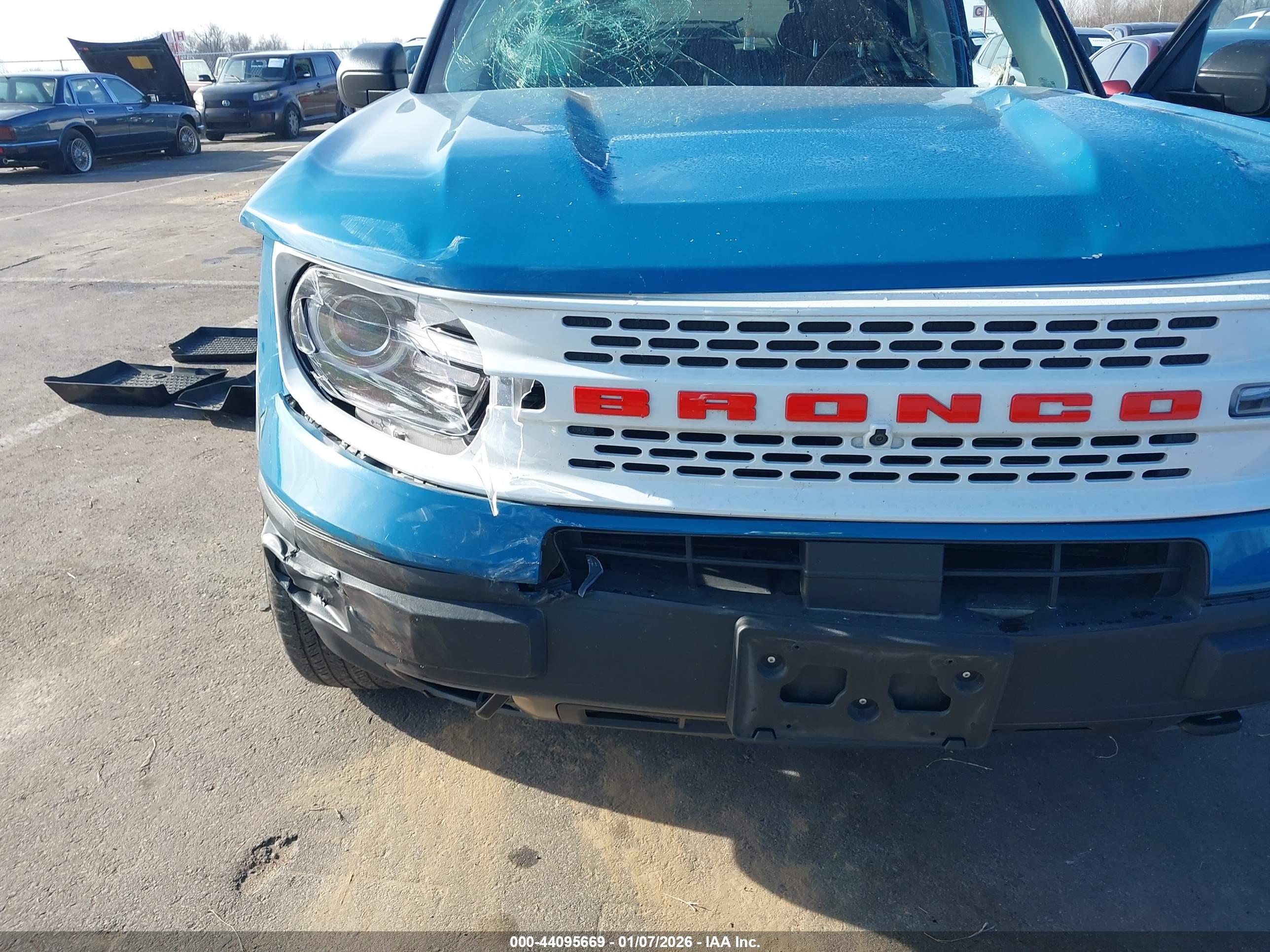FORD BRONCO image 6