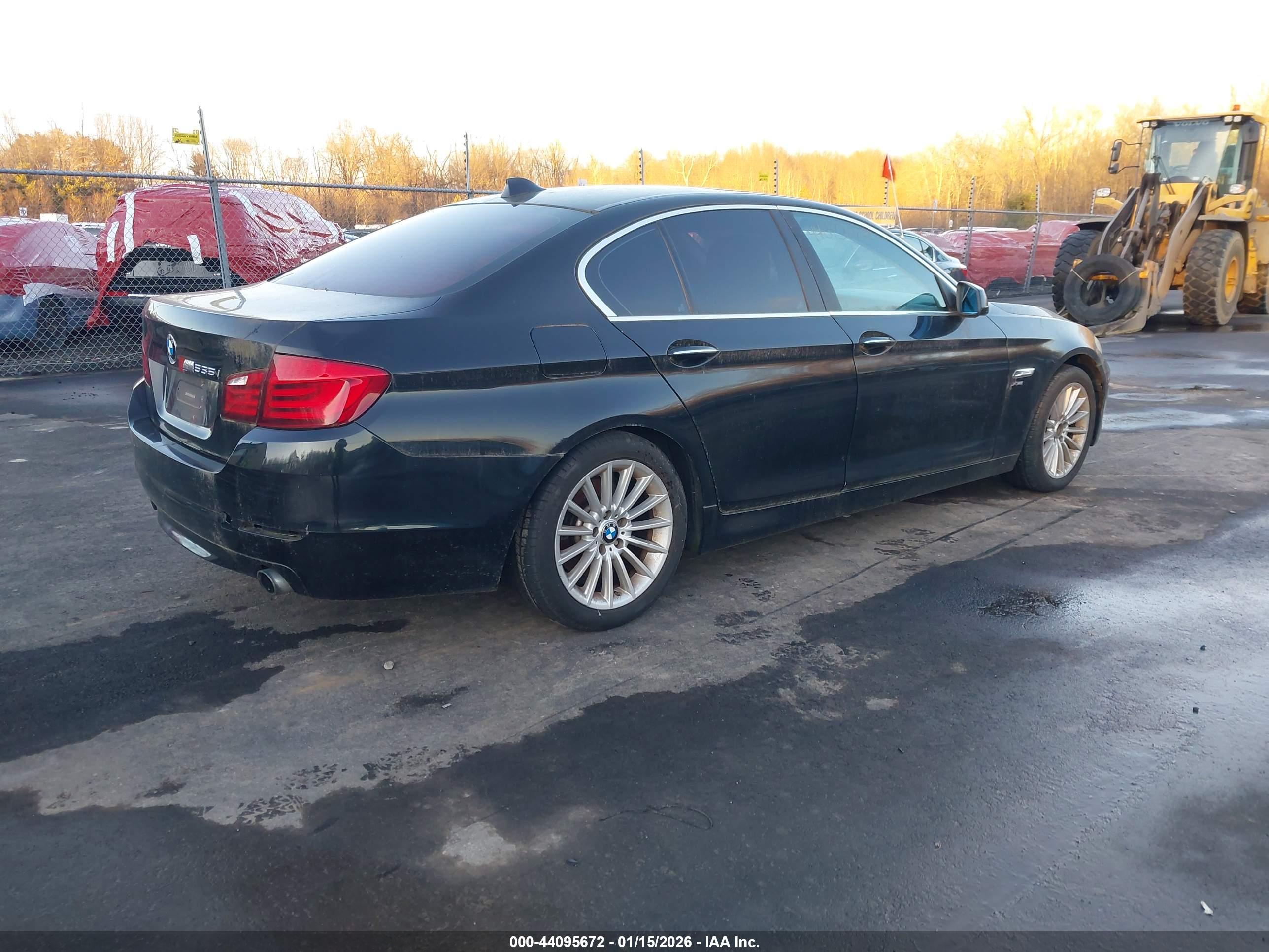 BMW 535I image 4