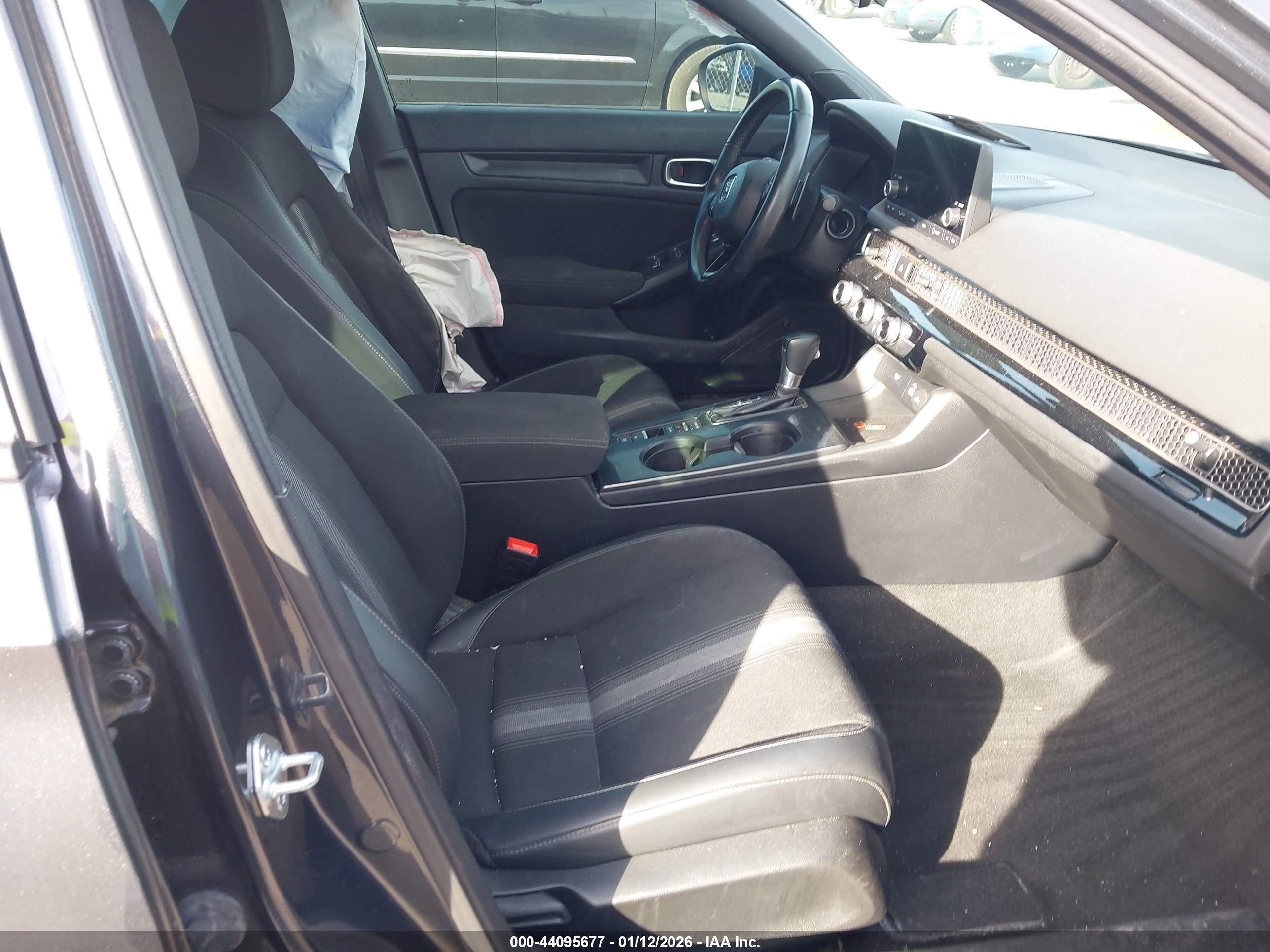 HONDA CIVIC image 5