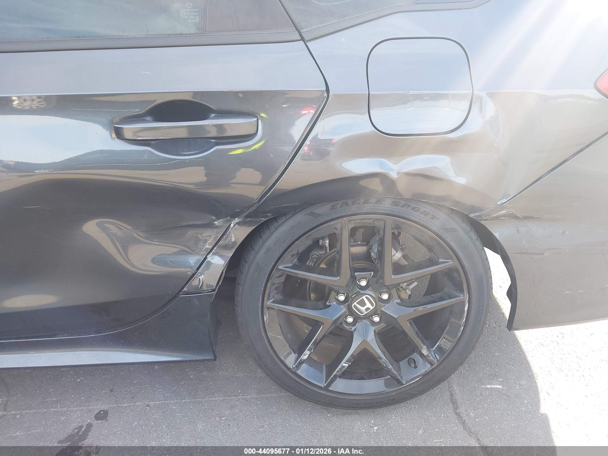 HONDA CIVIC image 6