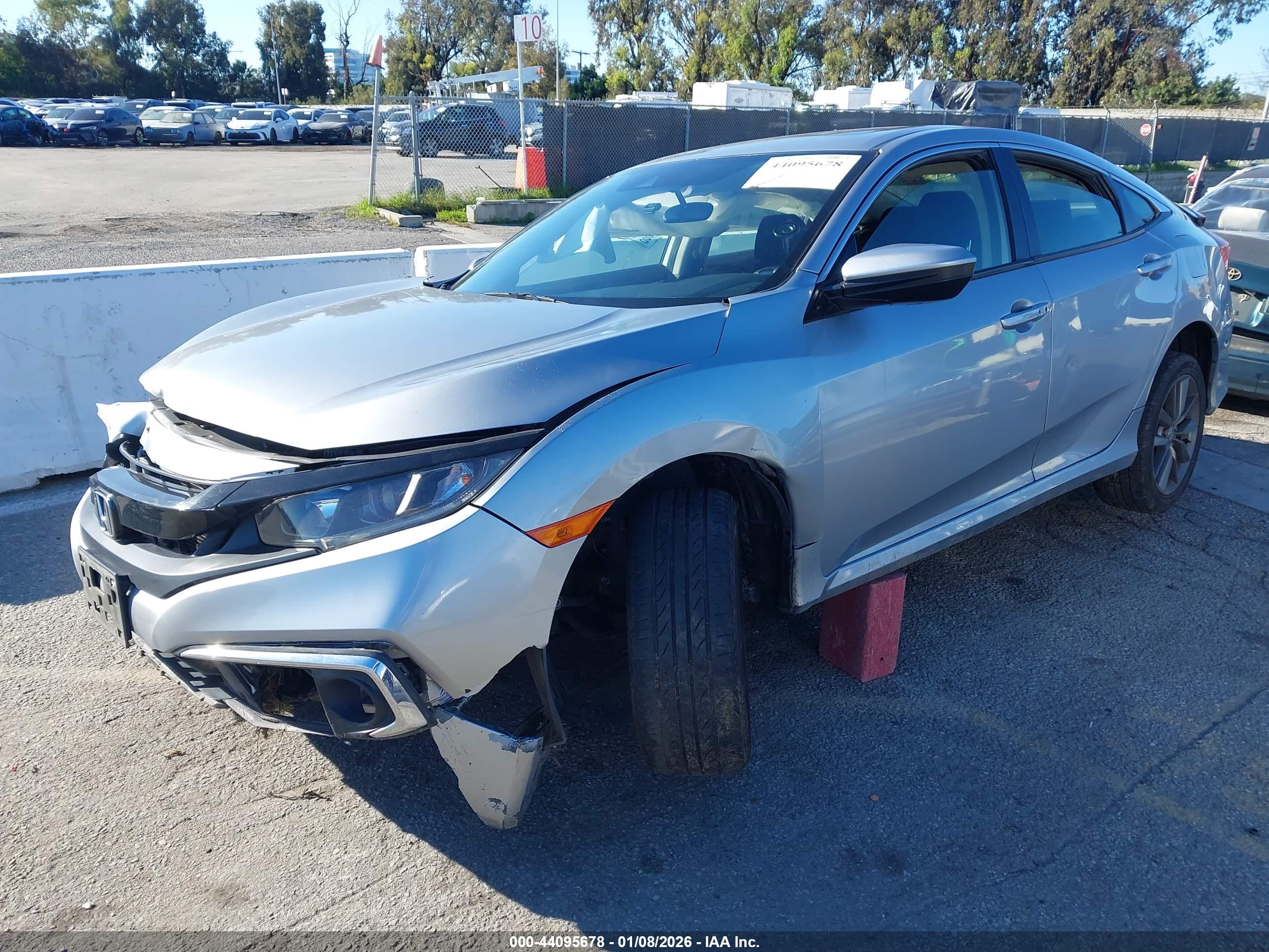 HONDA CIVIC image 2