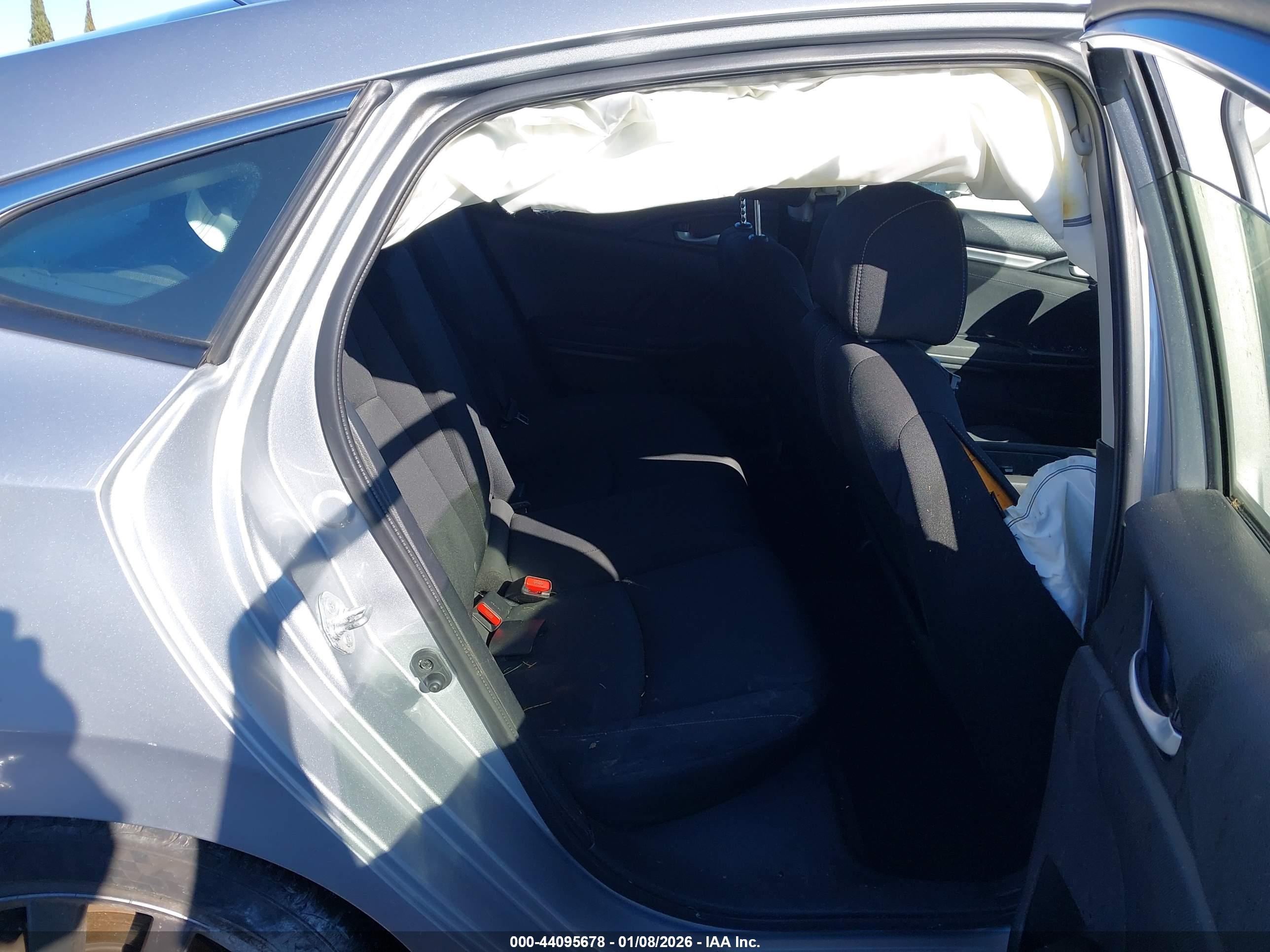 HONDA CIVIC image 8