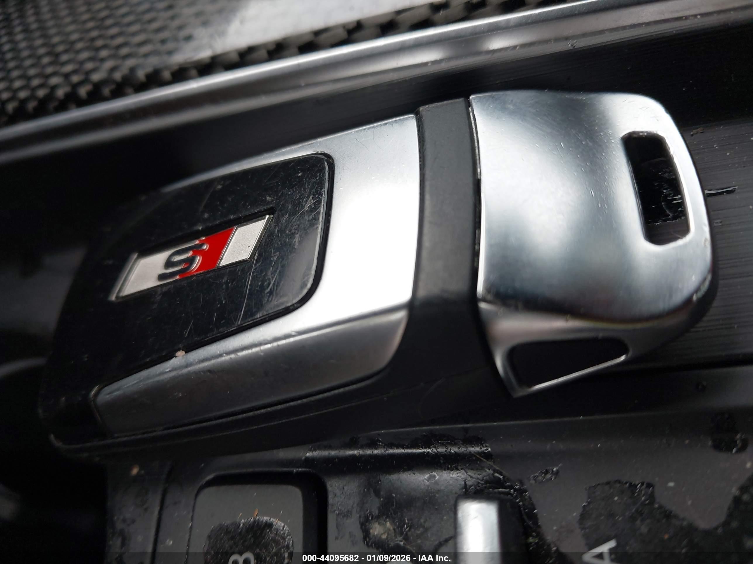 AUDI S5 image 11