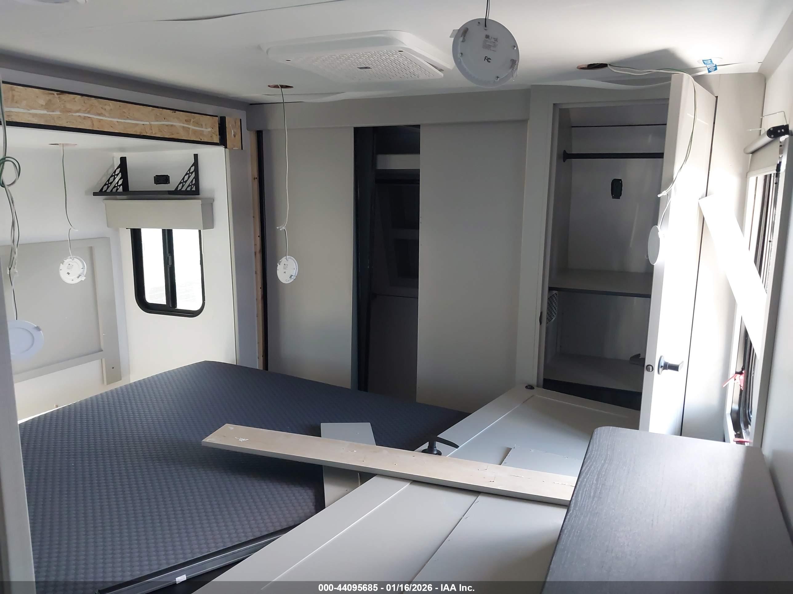 KEYSTONE RV image 5