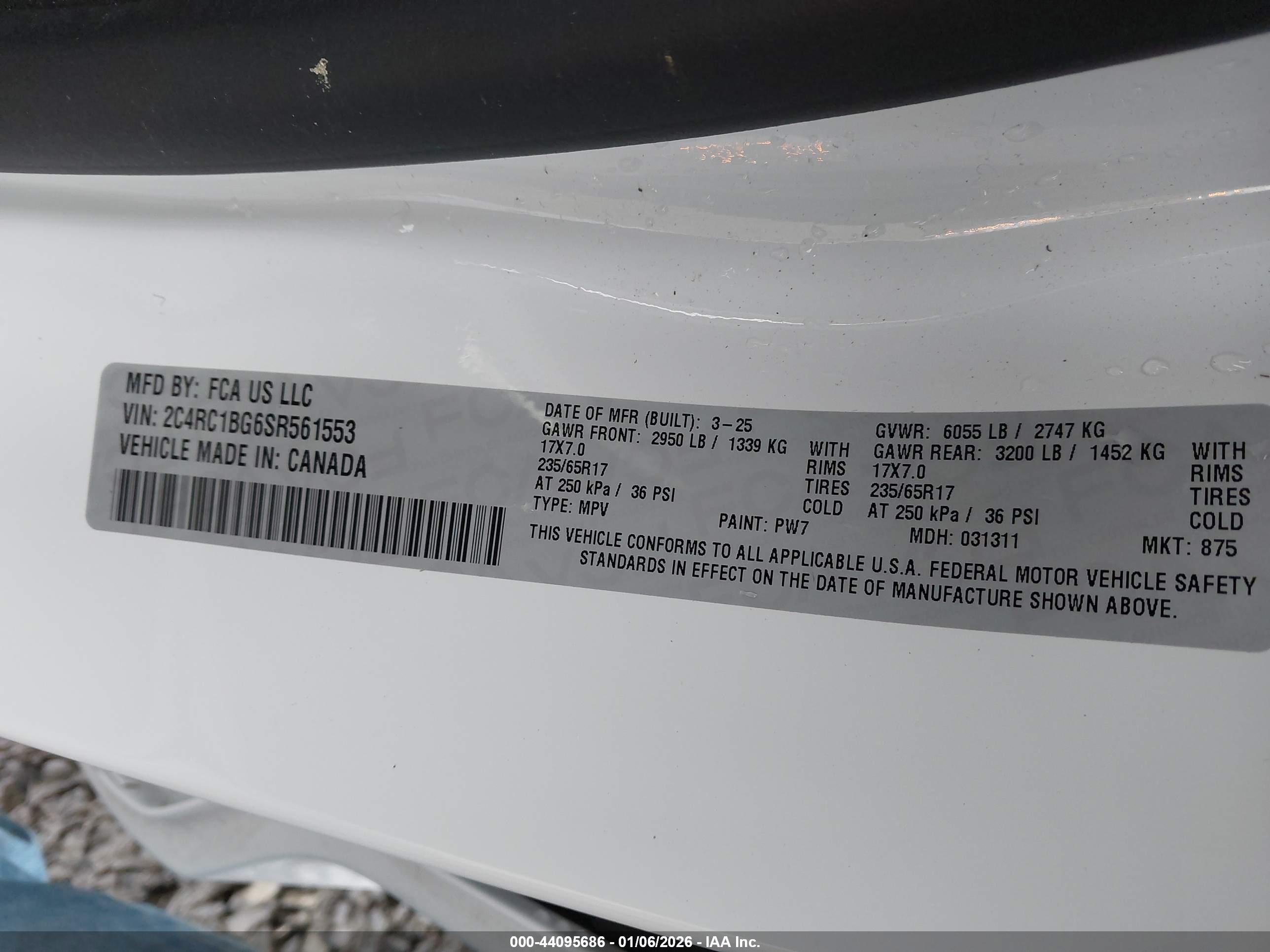 CHRYSLER PACIFICA image 9