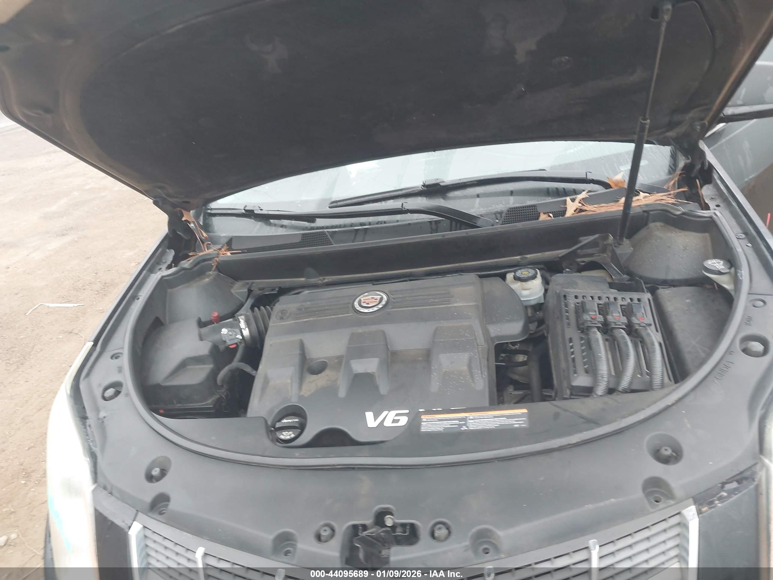 CADILLAC SRX image 10