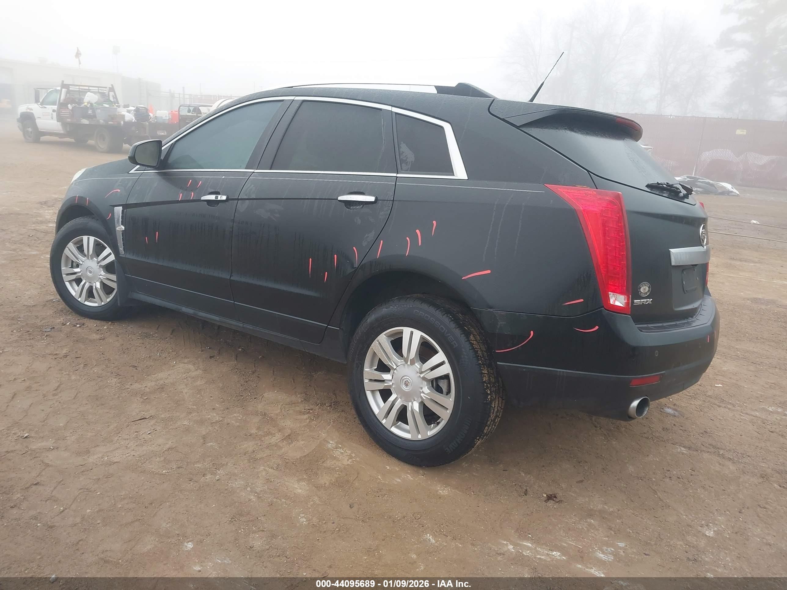 CADILLAC SRX image 3