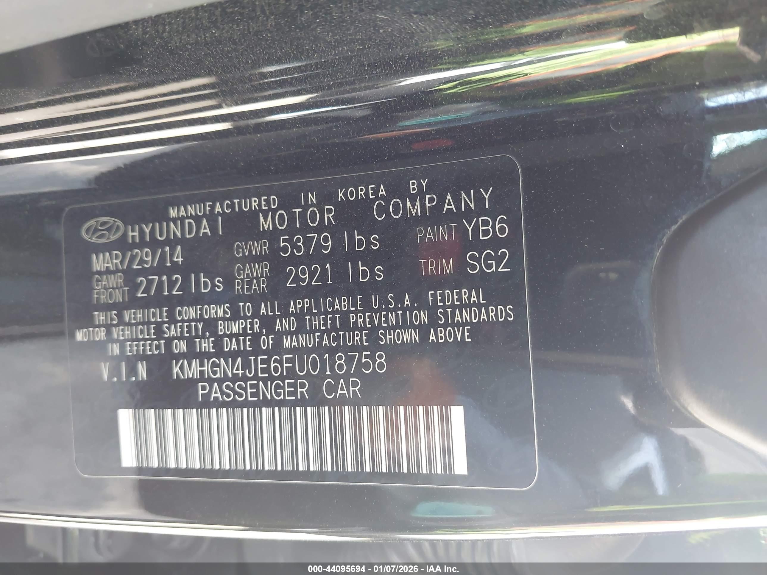 HYUNDAI GENESIS image 9