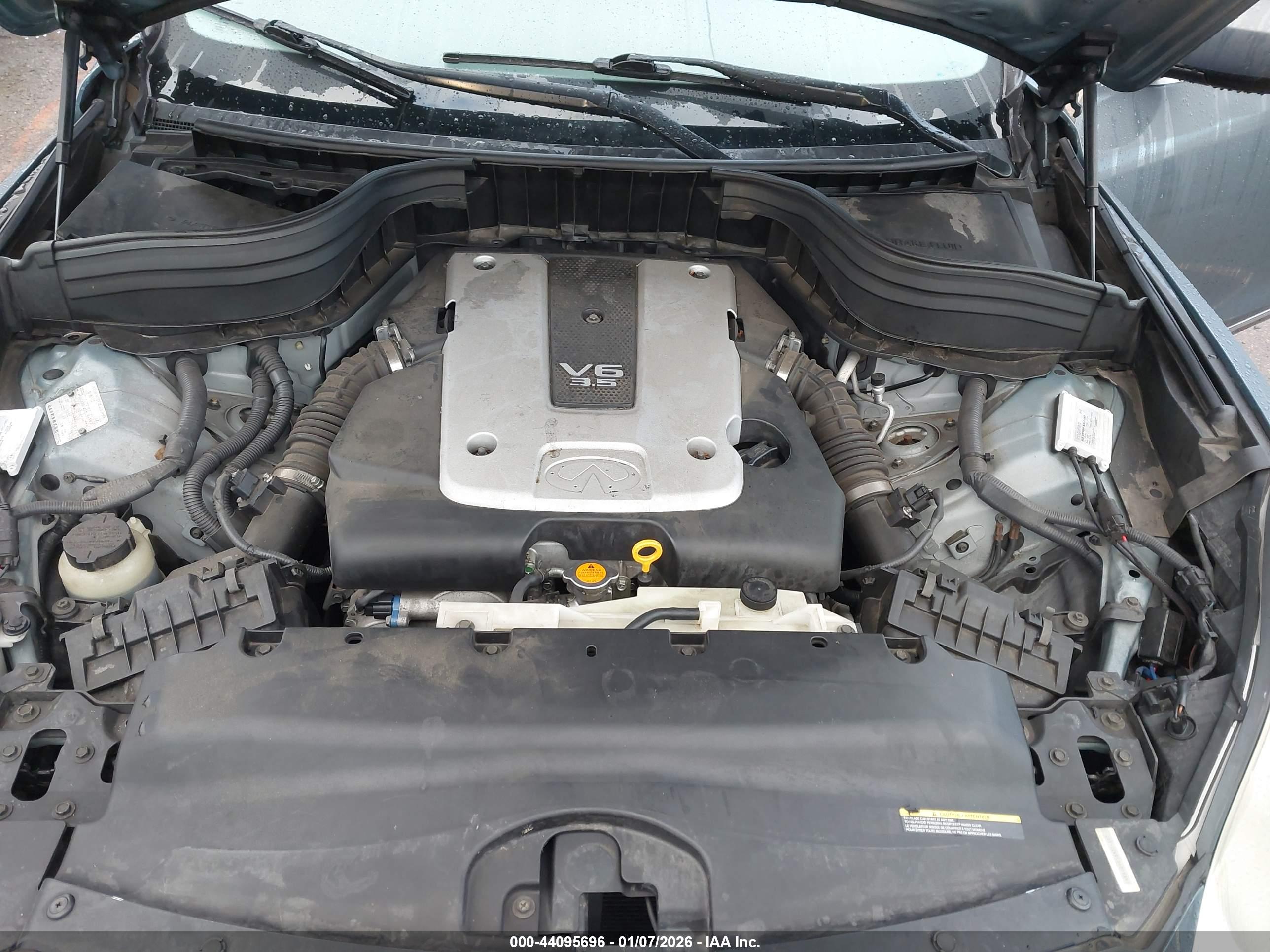 INFINITI EX35 image 10