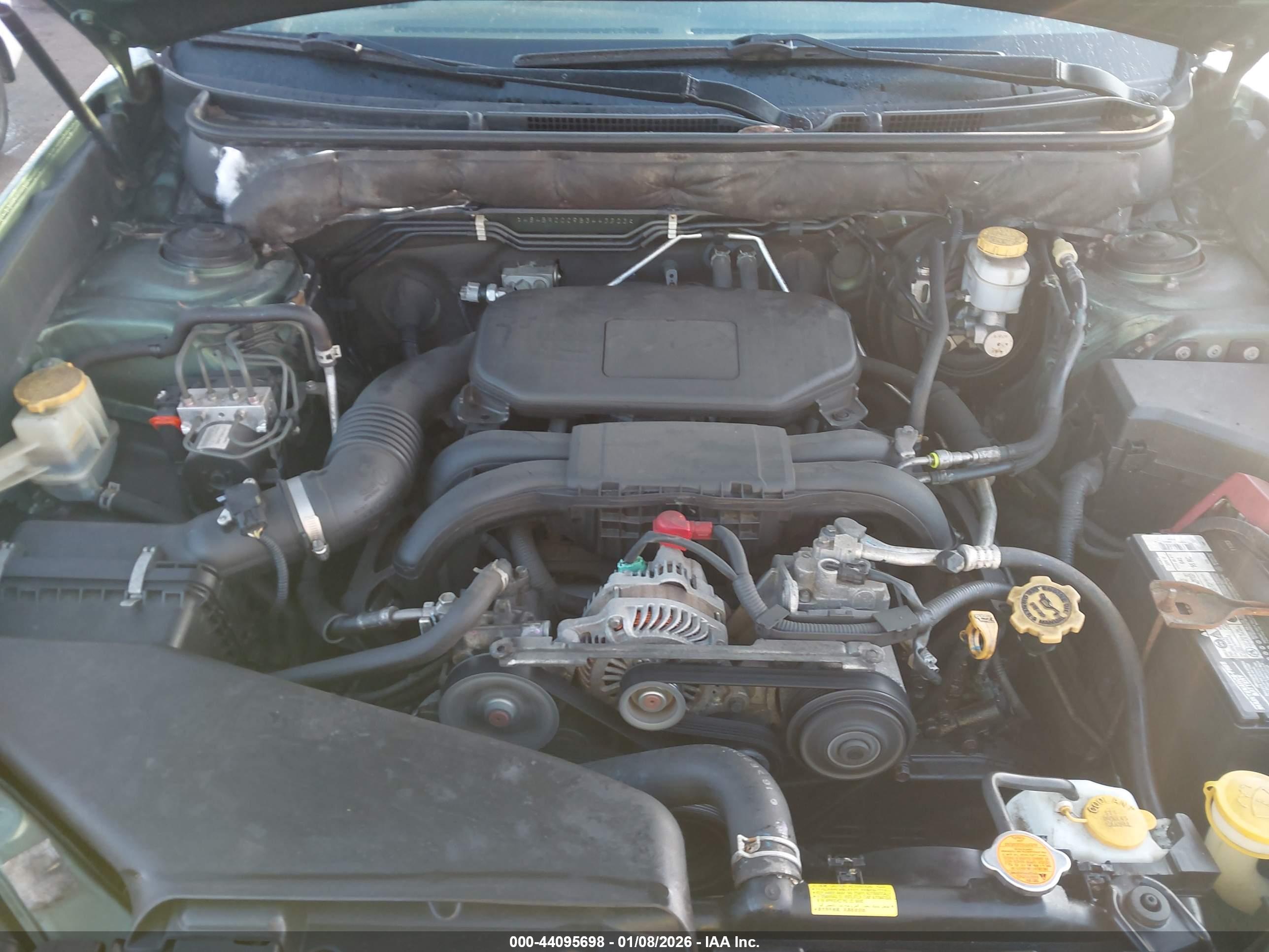 SUBARU OUTBACK image 10
