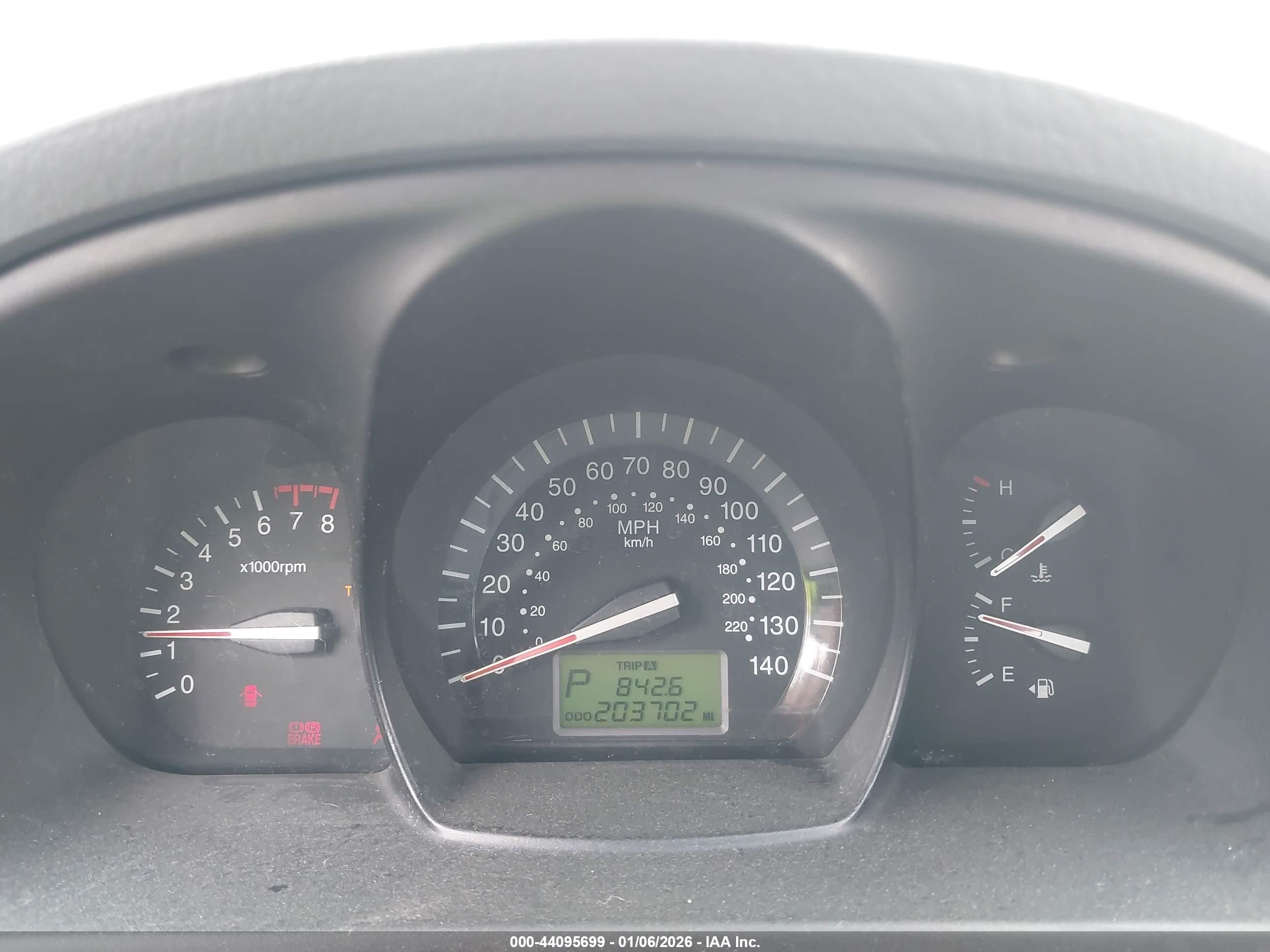 KIA SPECTRA image 7