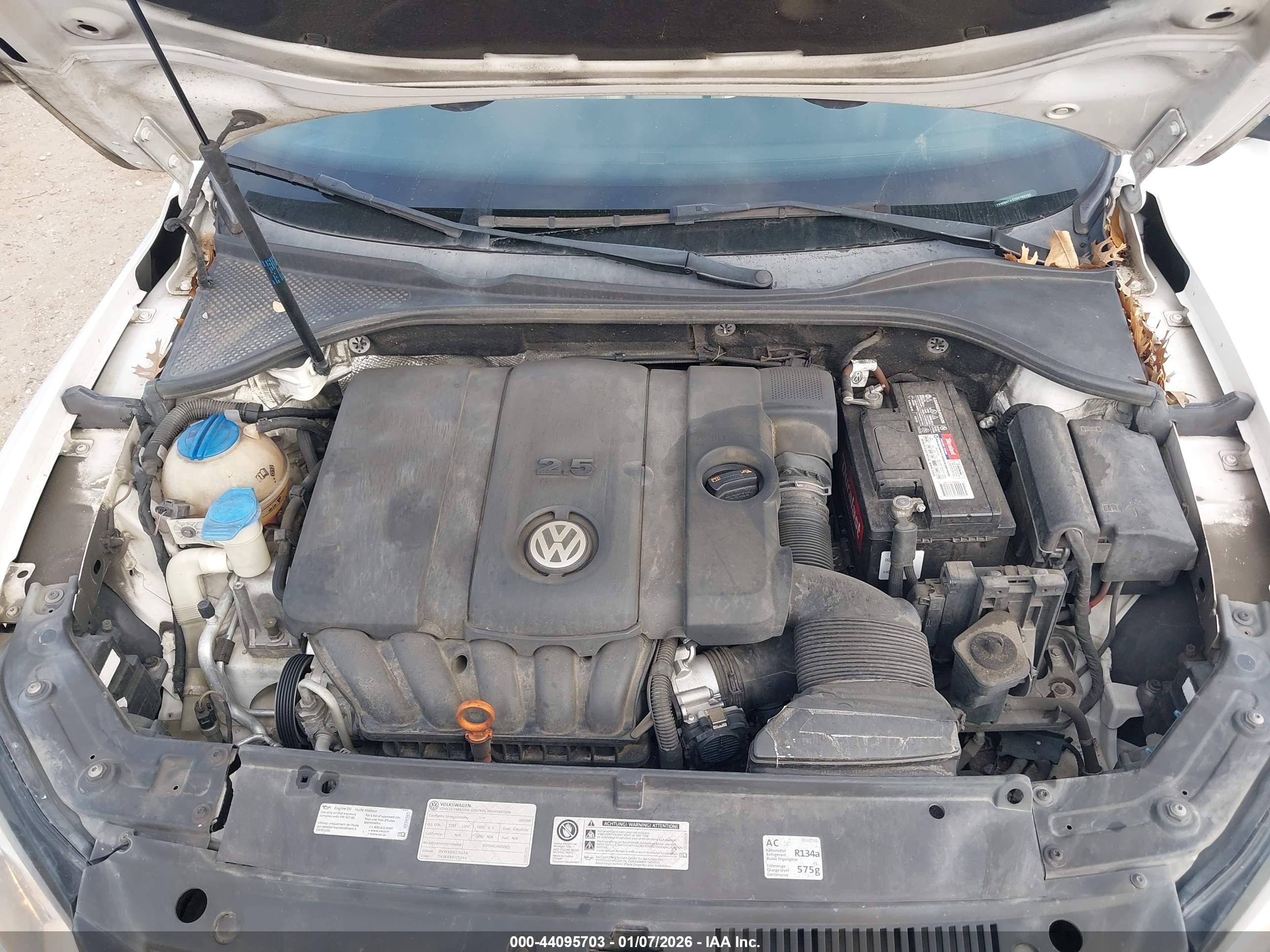 VOLKSWAGEN PASSAT image 10
