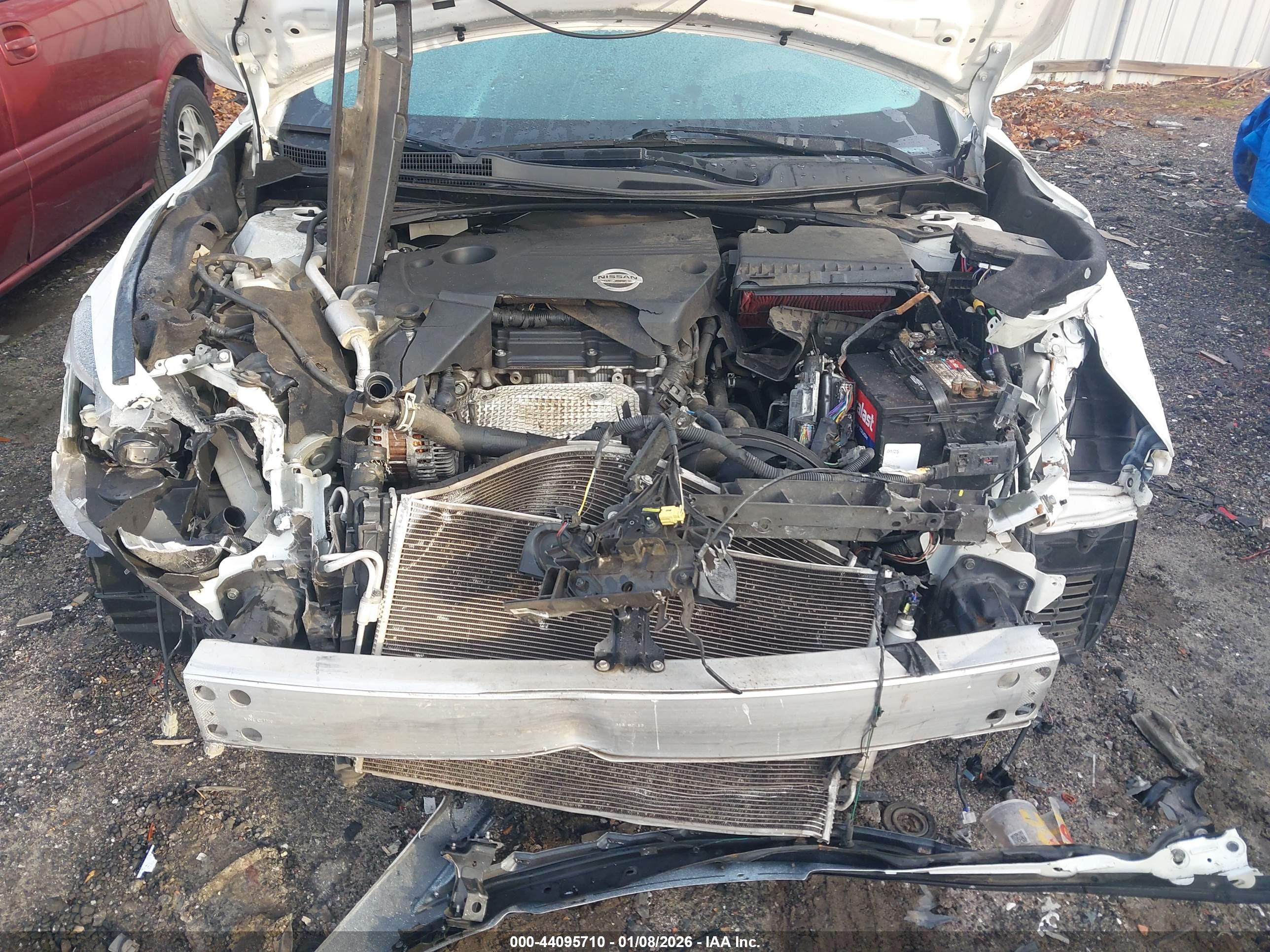 NISSAN ALTIMA image 10