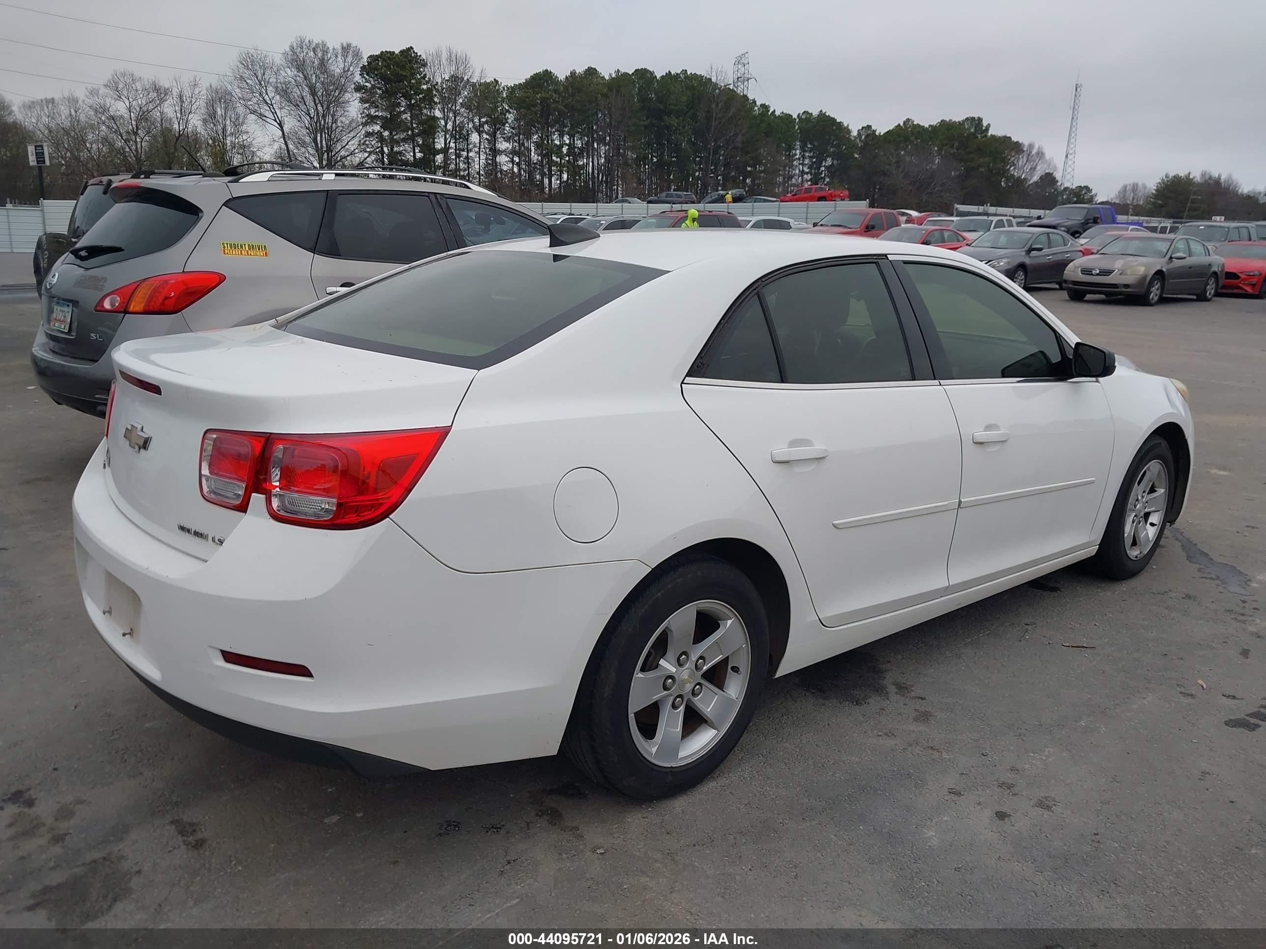 CHEVROLET MALIBU image 4
