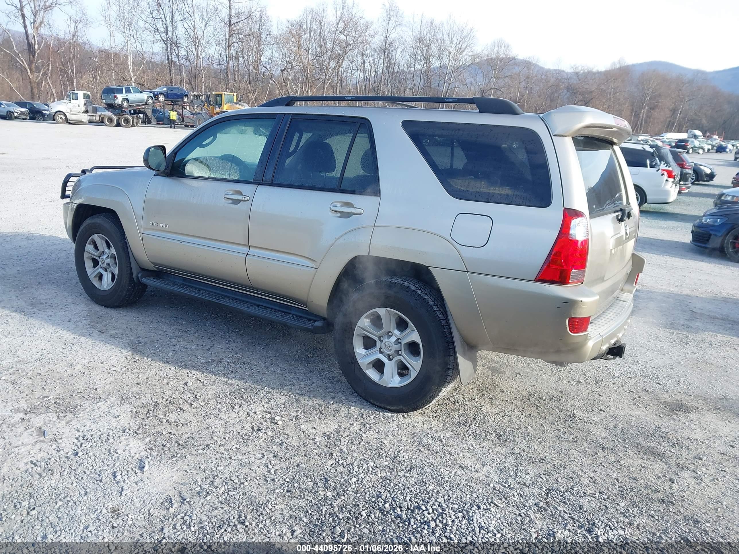 TOYOTA 4RUNNER image 3