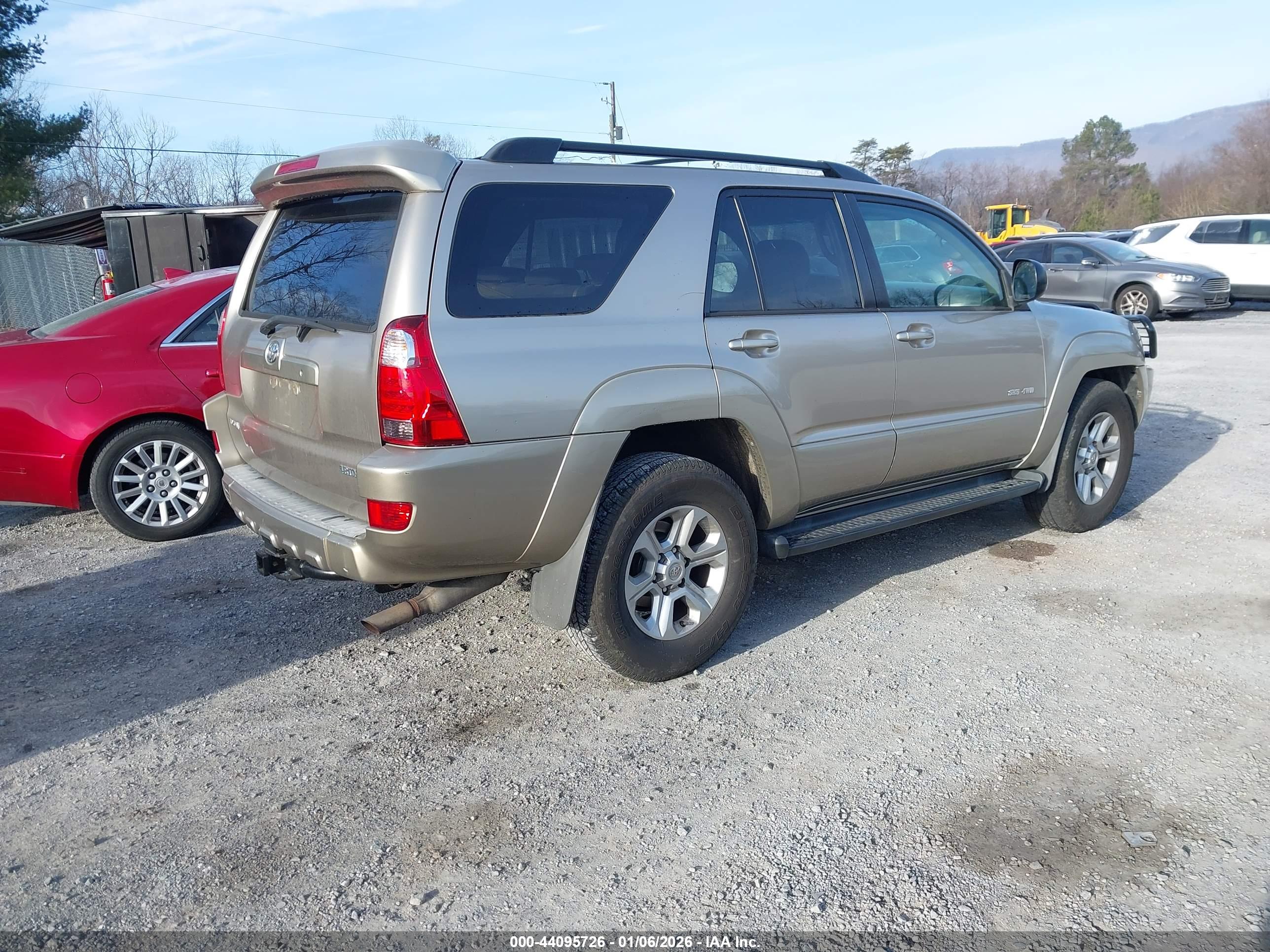 TOYOTA 4RUNNER image 4