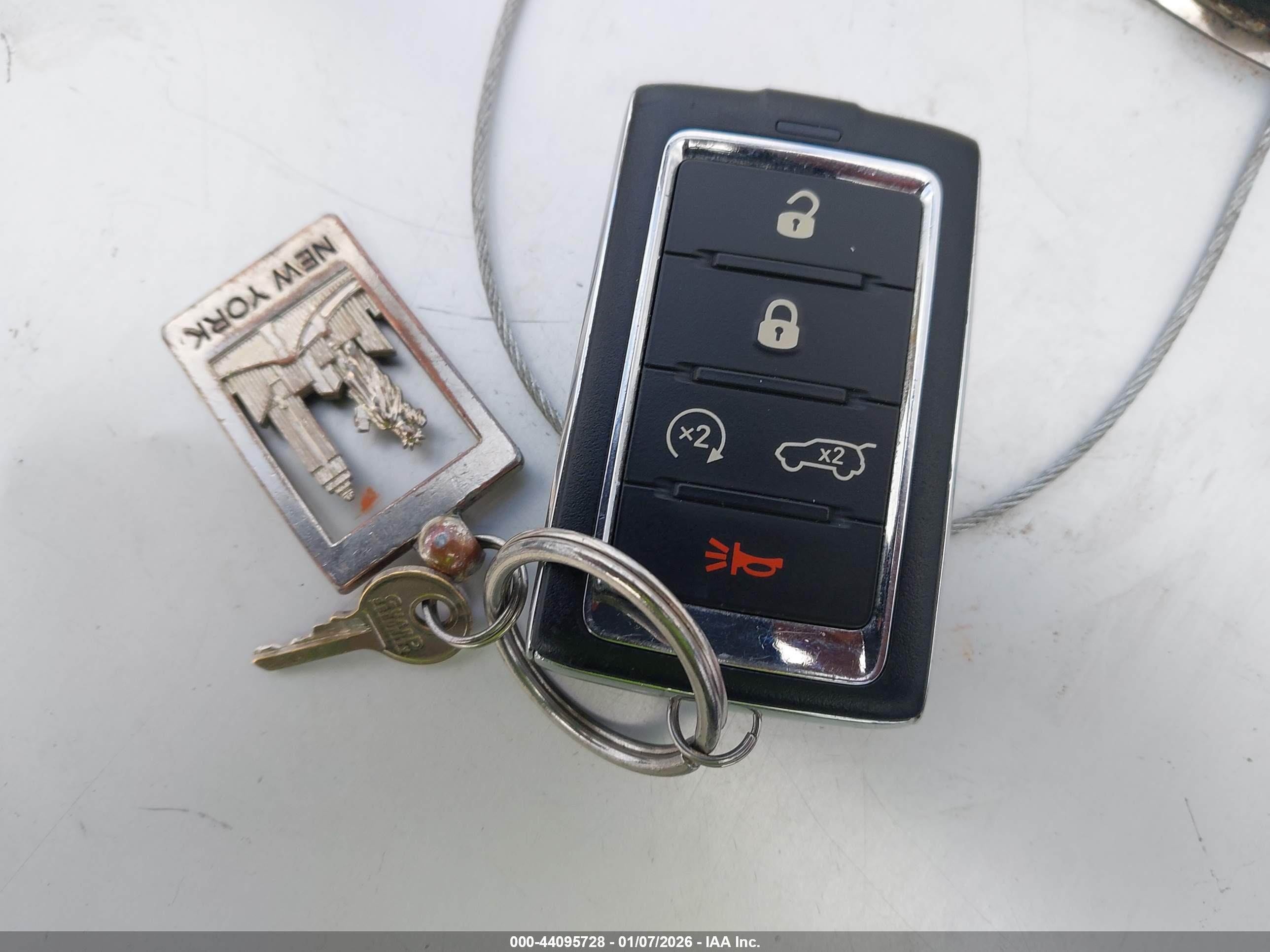 JEEP GRAND image 11