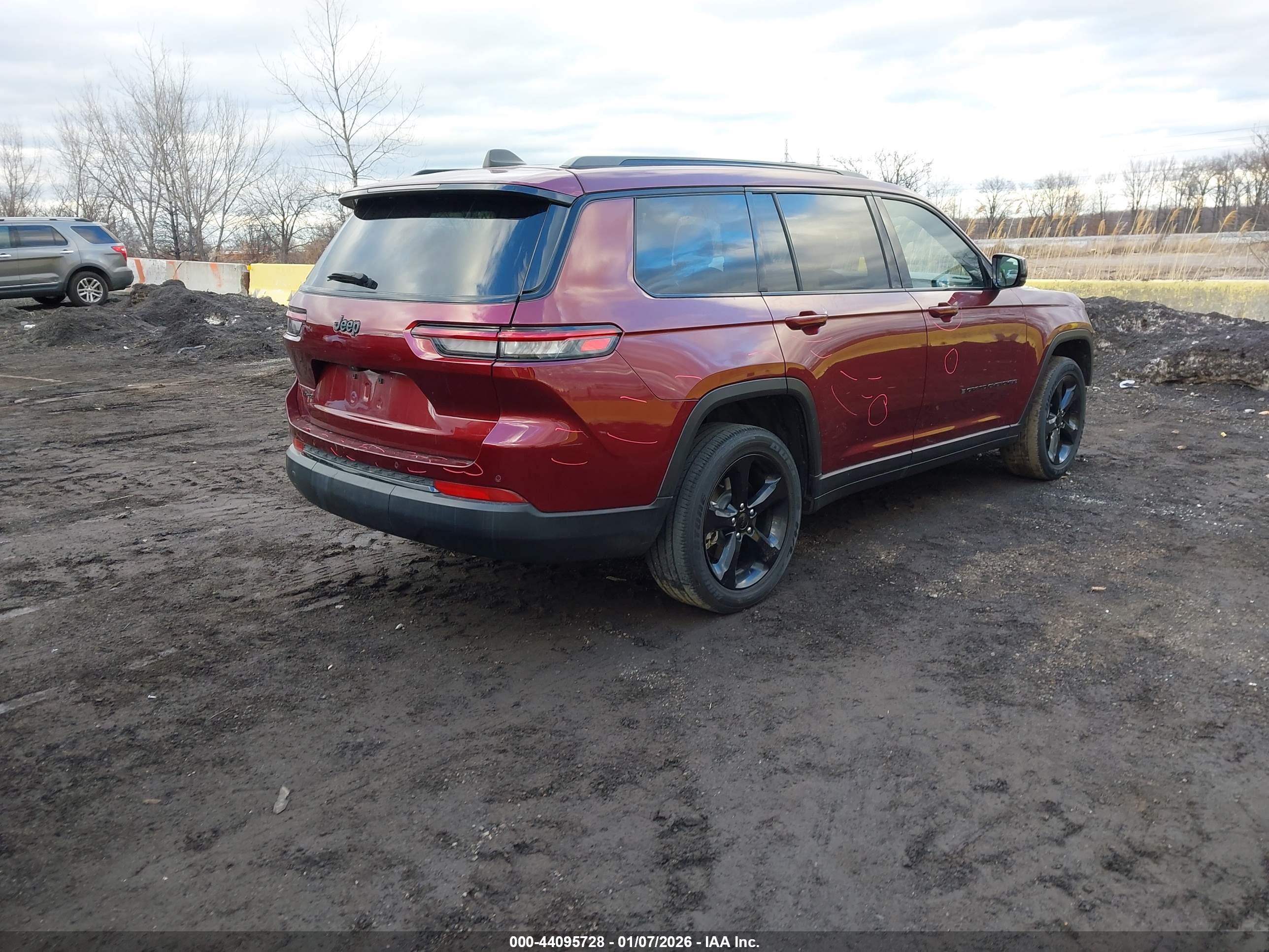 JEEP GRAND image 4