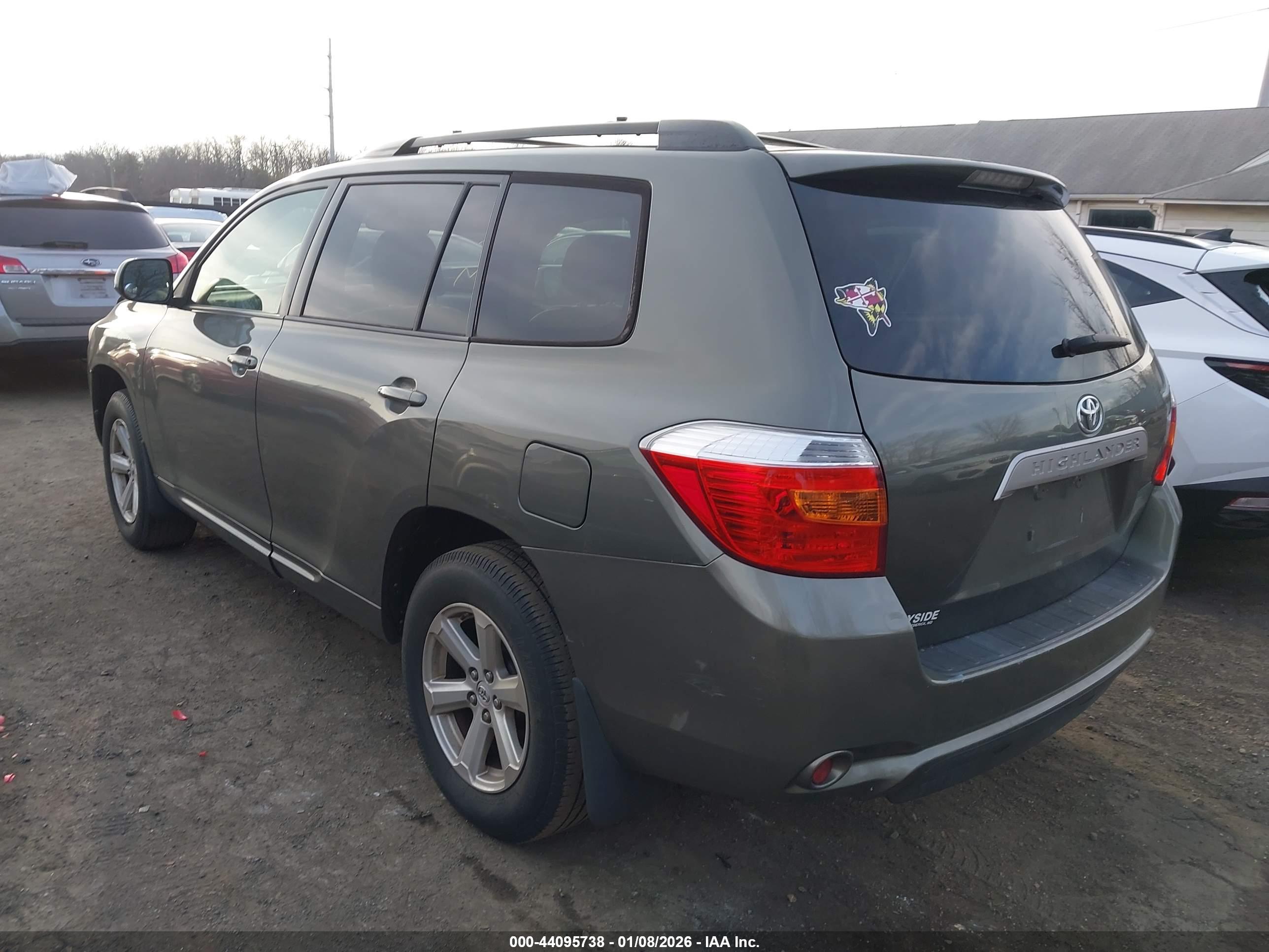 TOYOTA HIGHLANDER image 3