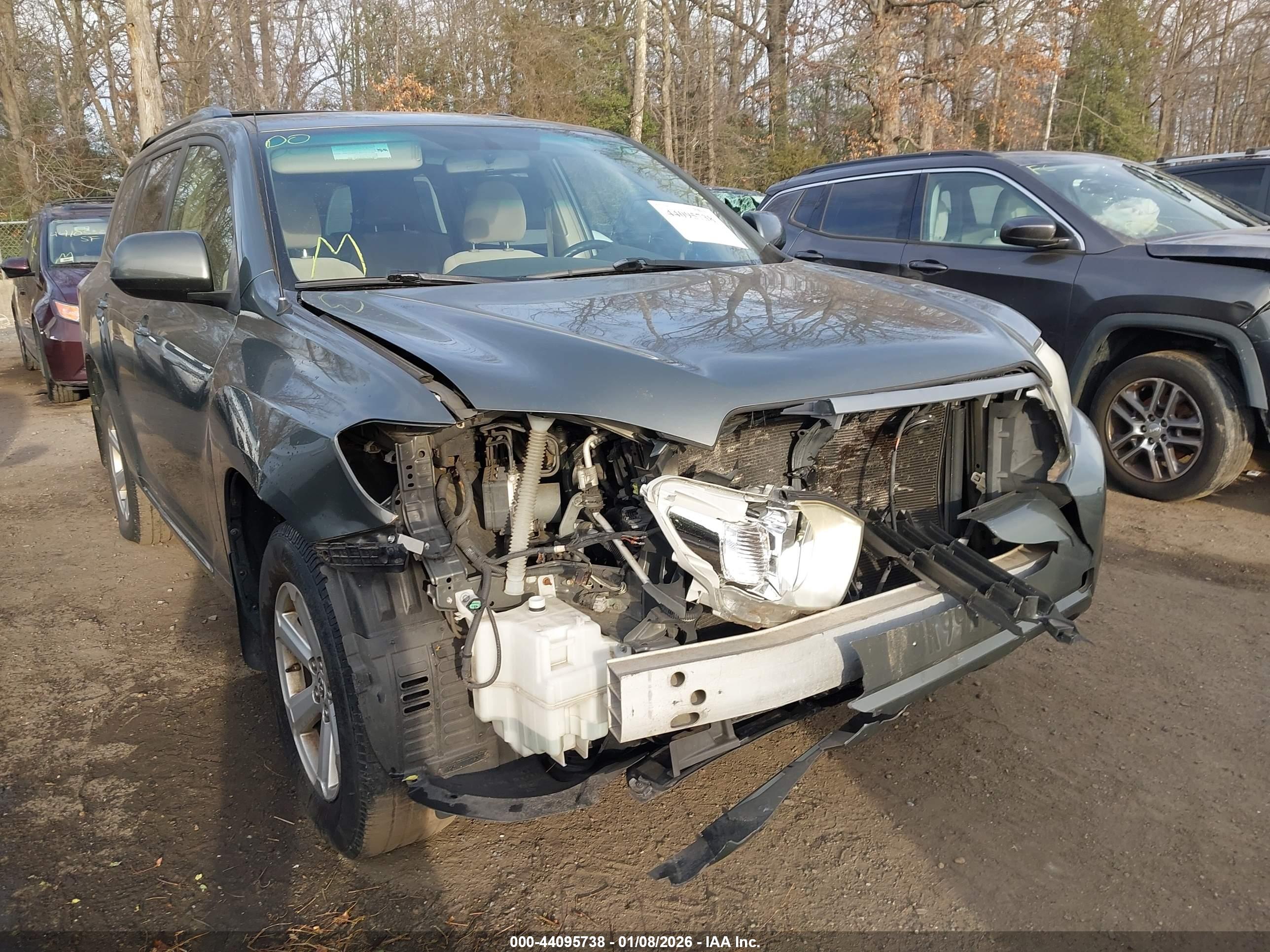 TOYOTA HIGHLANDER image 6