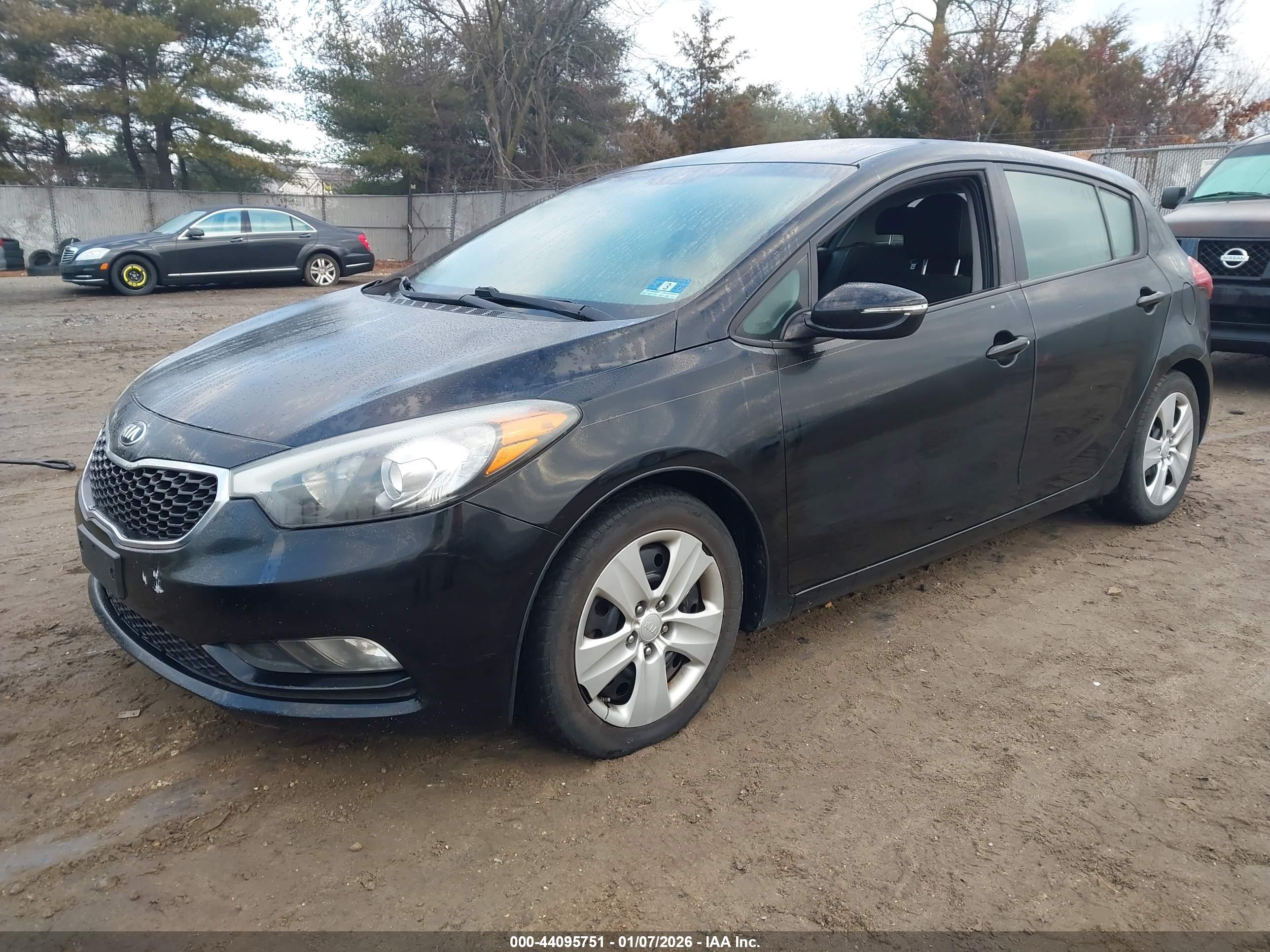 KIA FORTE image 2