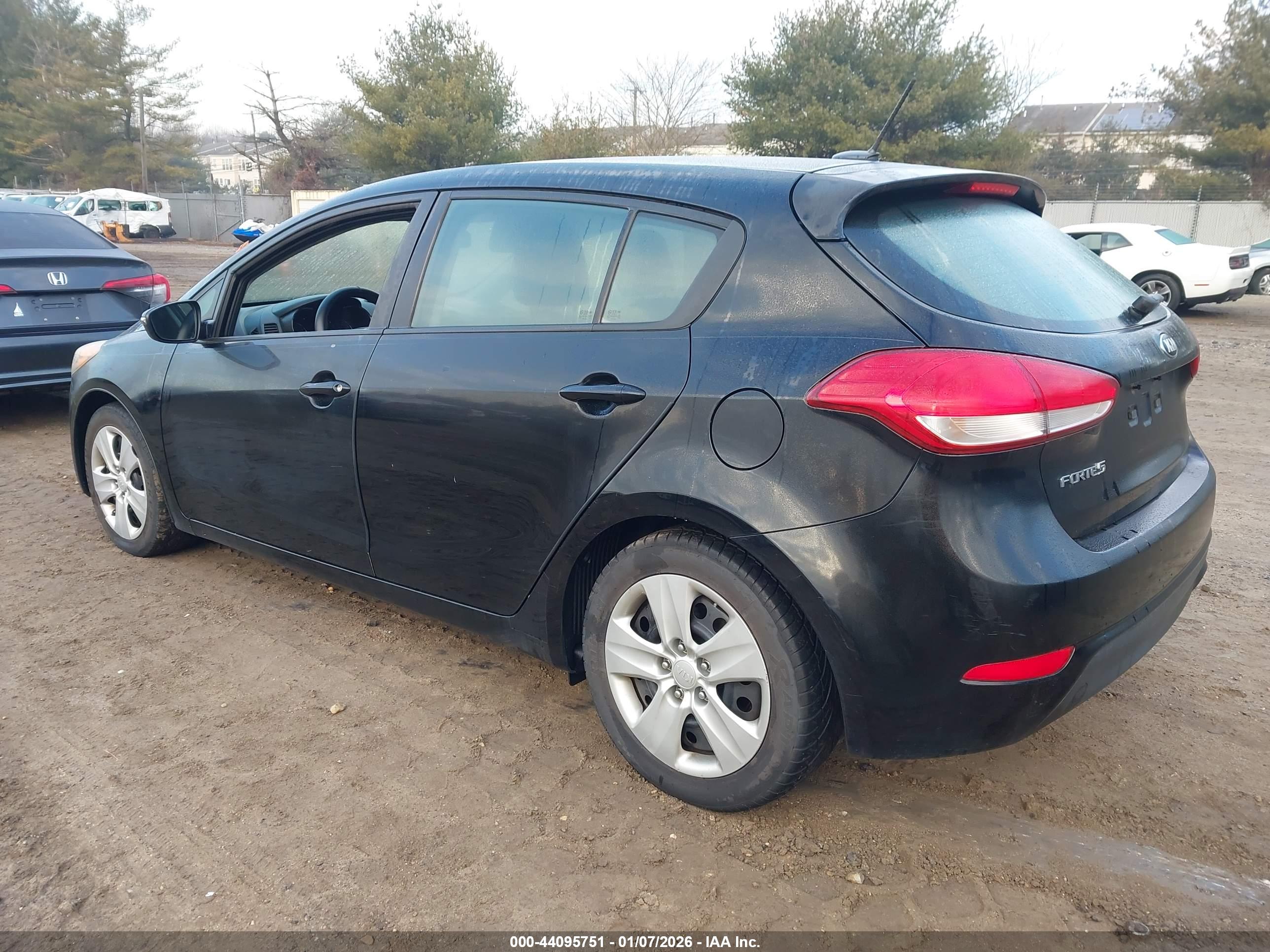 KIA FORTE image 3