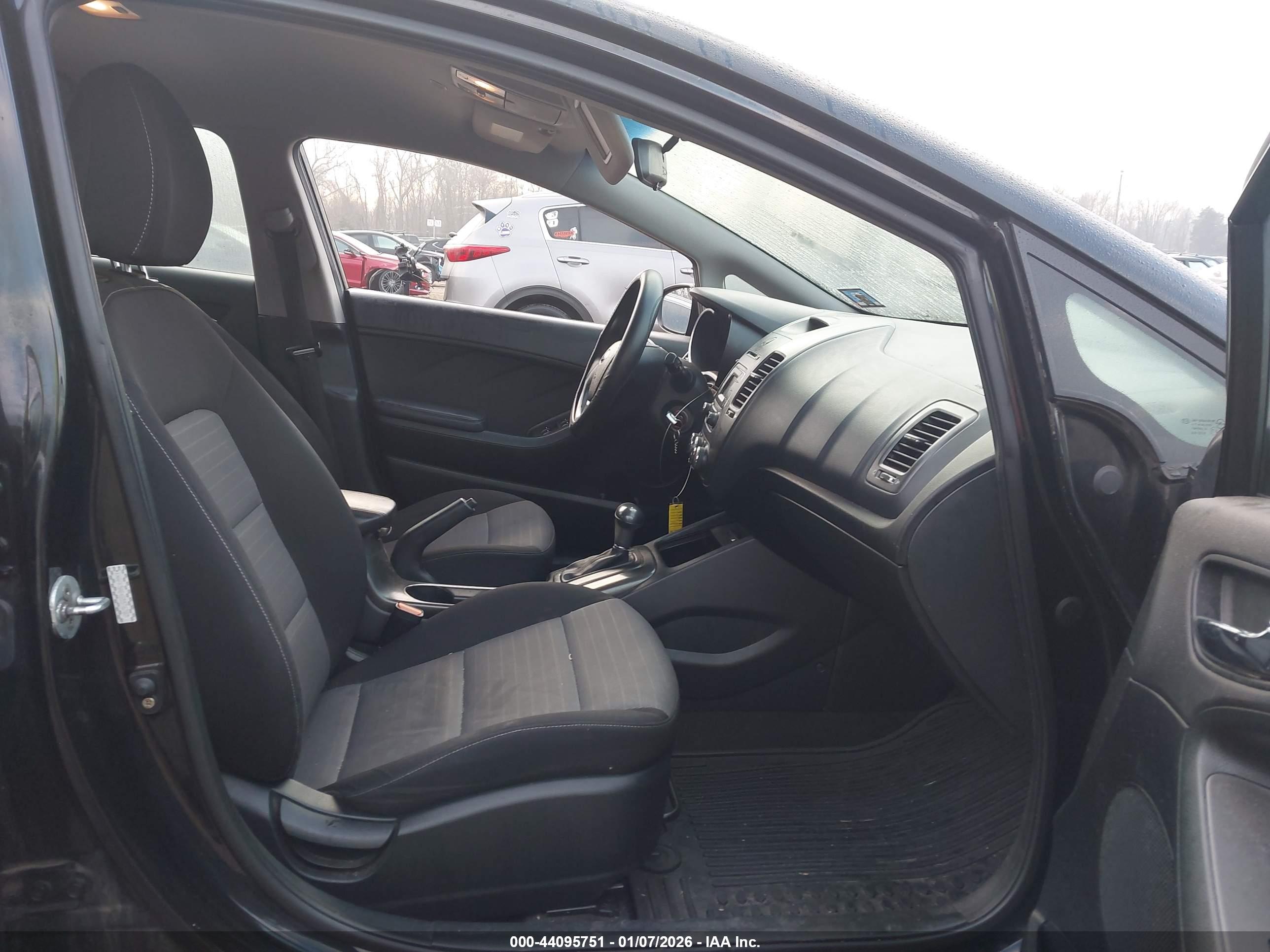 KIA FORTE image 5