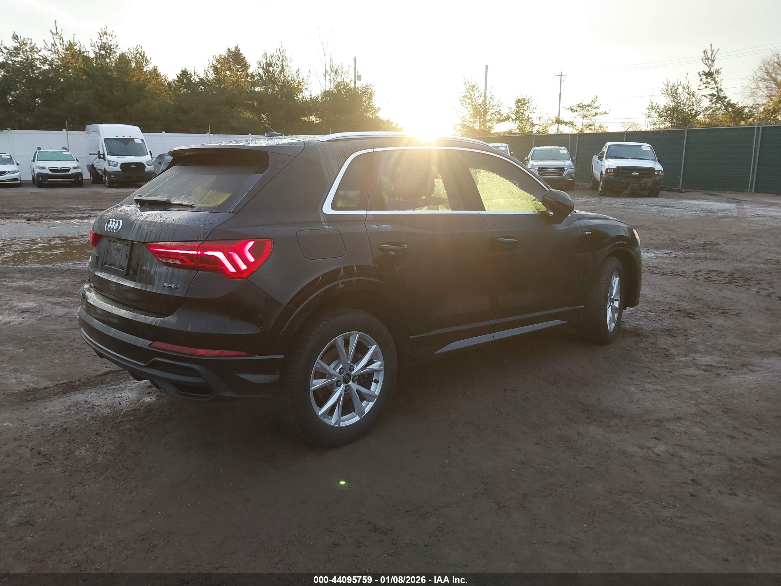 AUDI Q3 image 4
