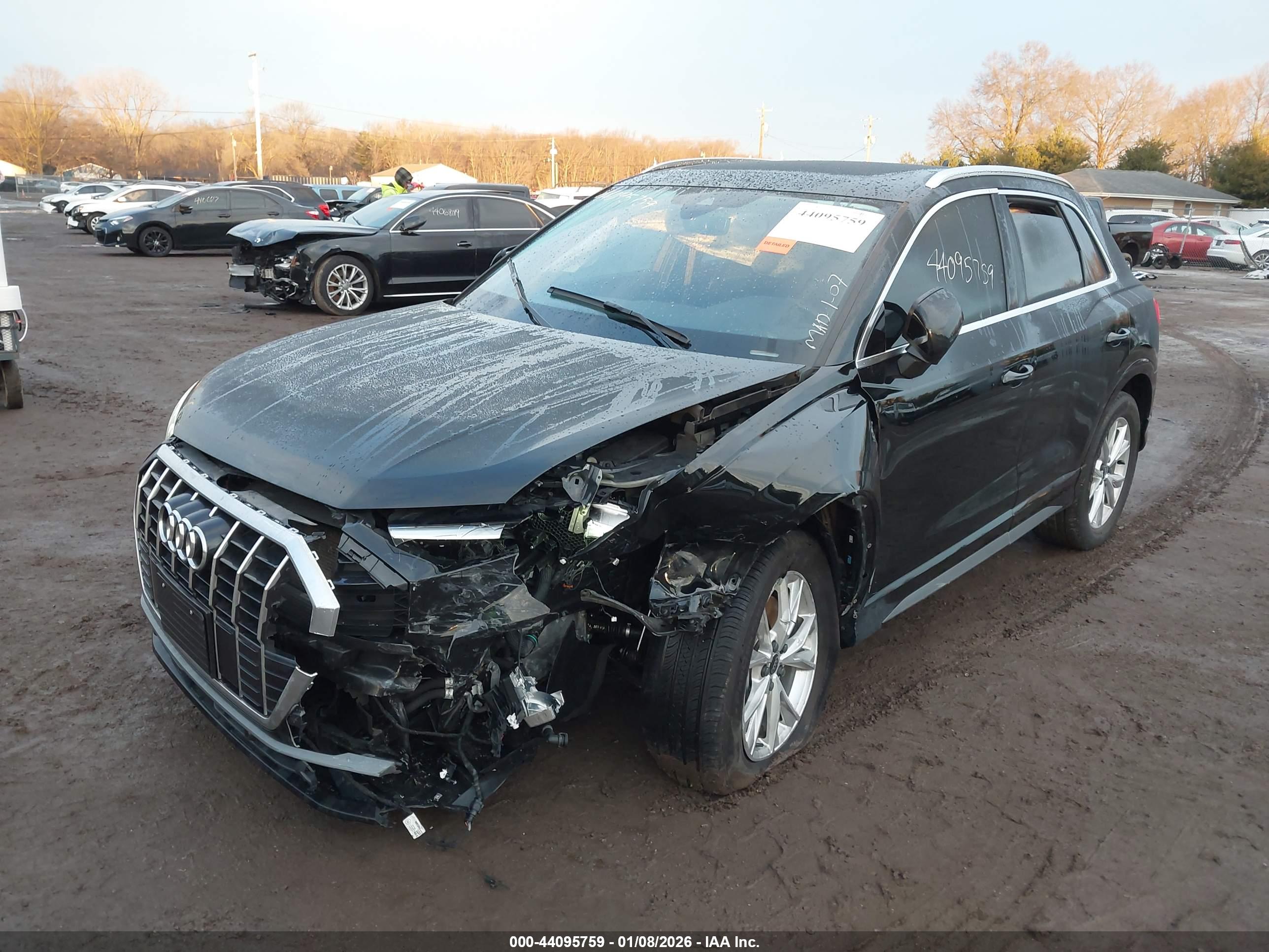 AUDI Q3 image 6