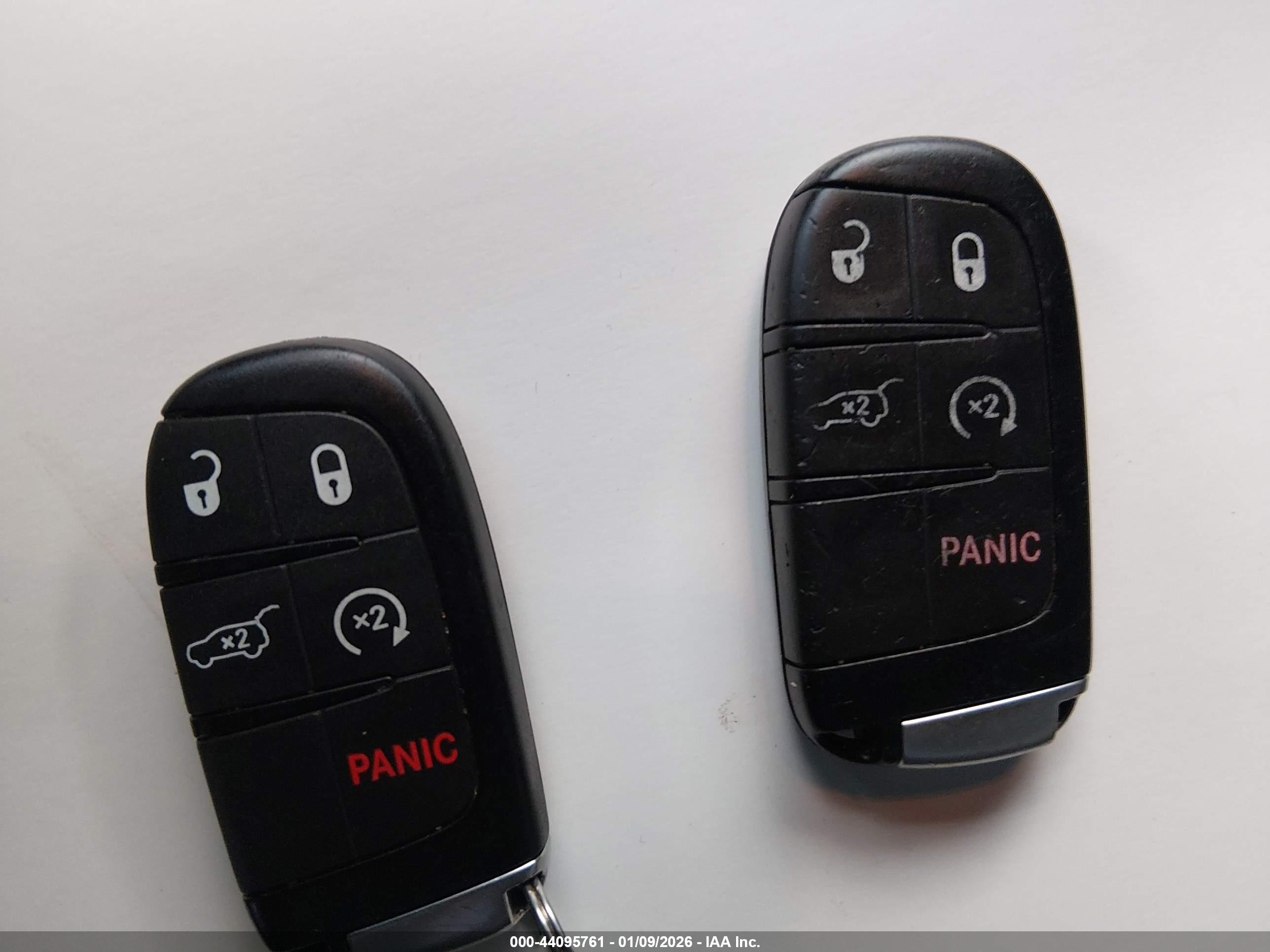 JEEP GRAND image 11