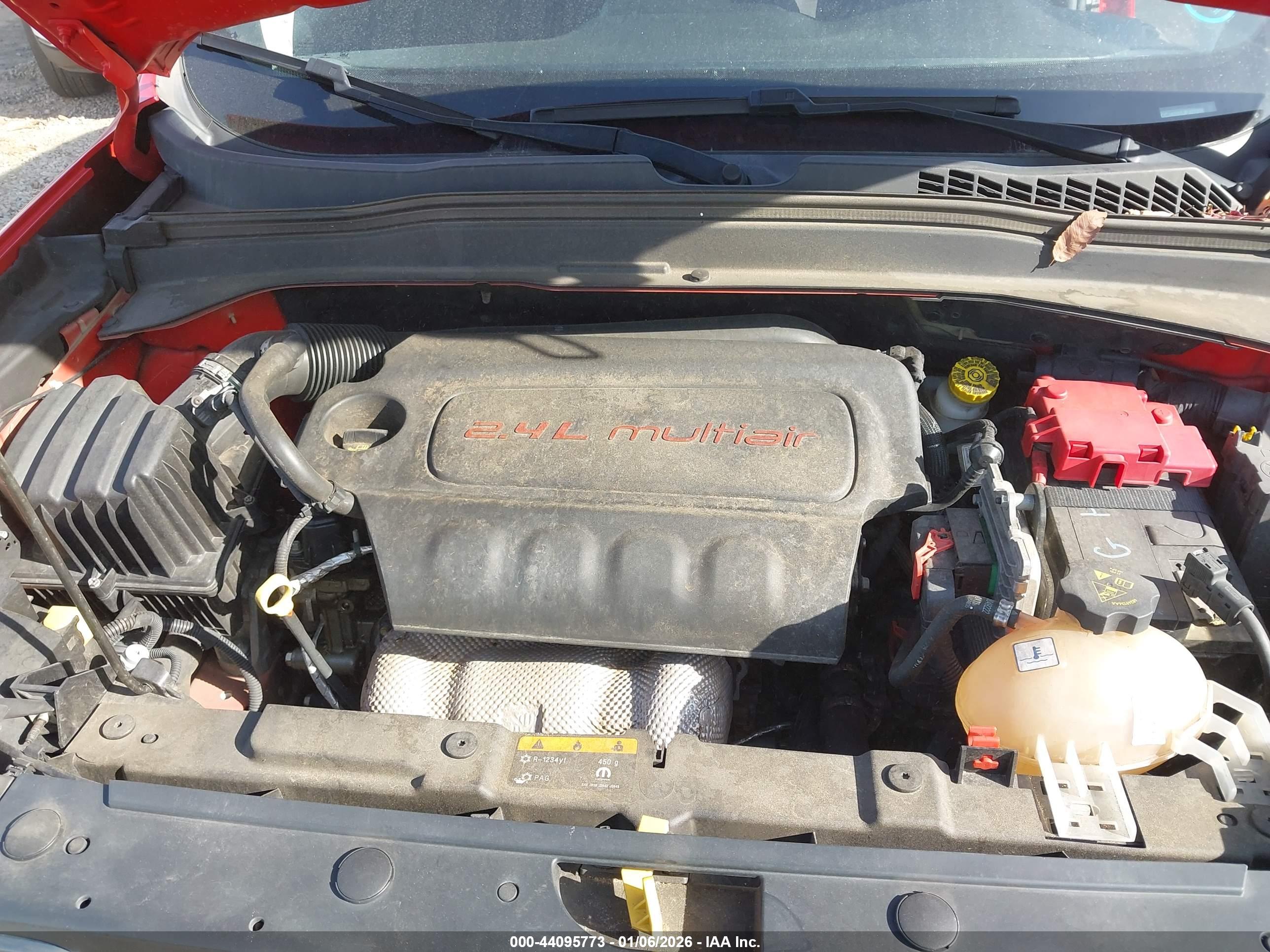 JEEP RENEGADE image 10
