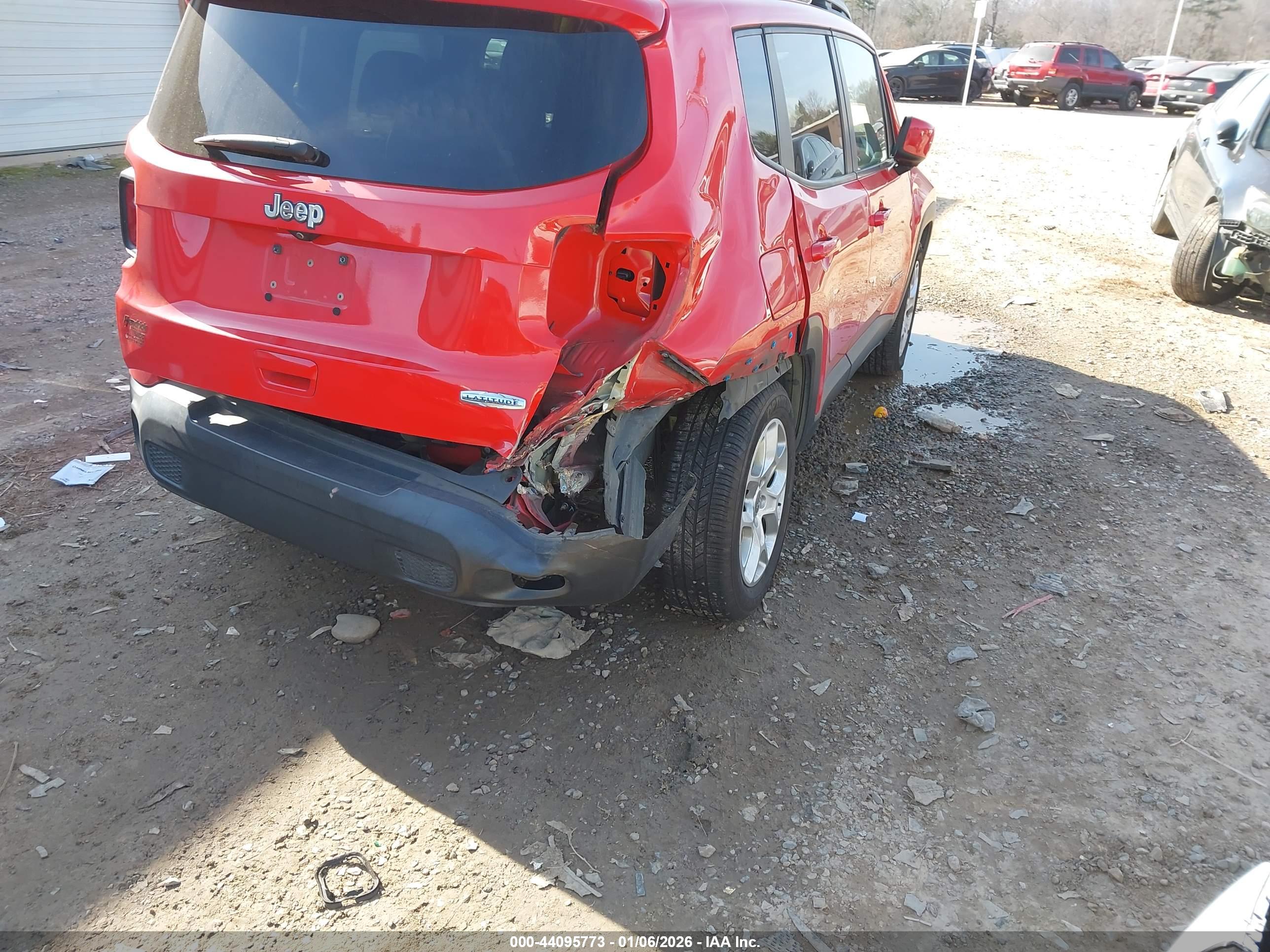 JEEP RENEGADE image 6