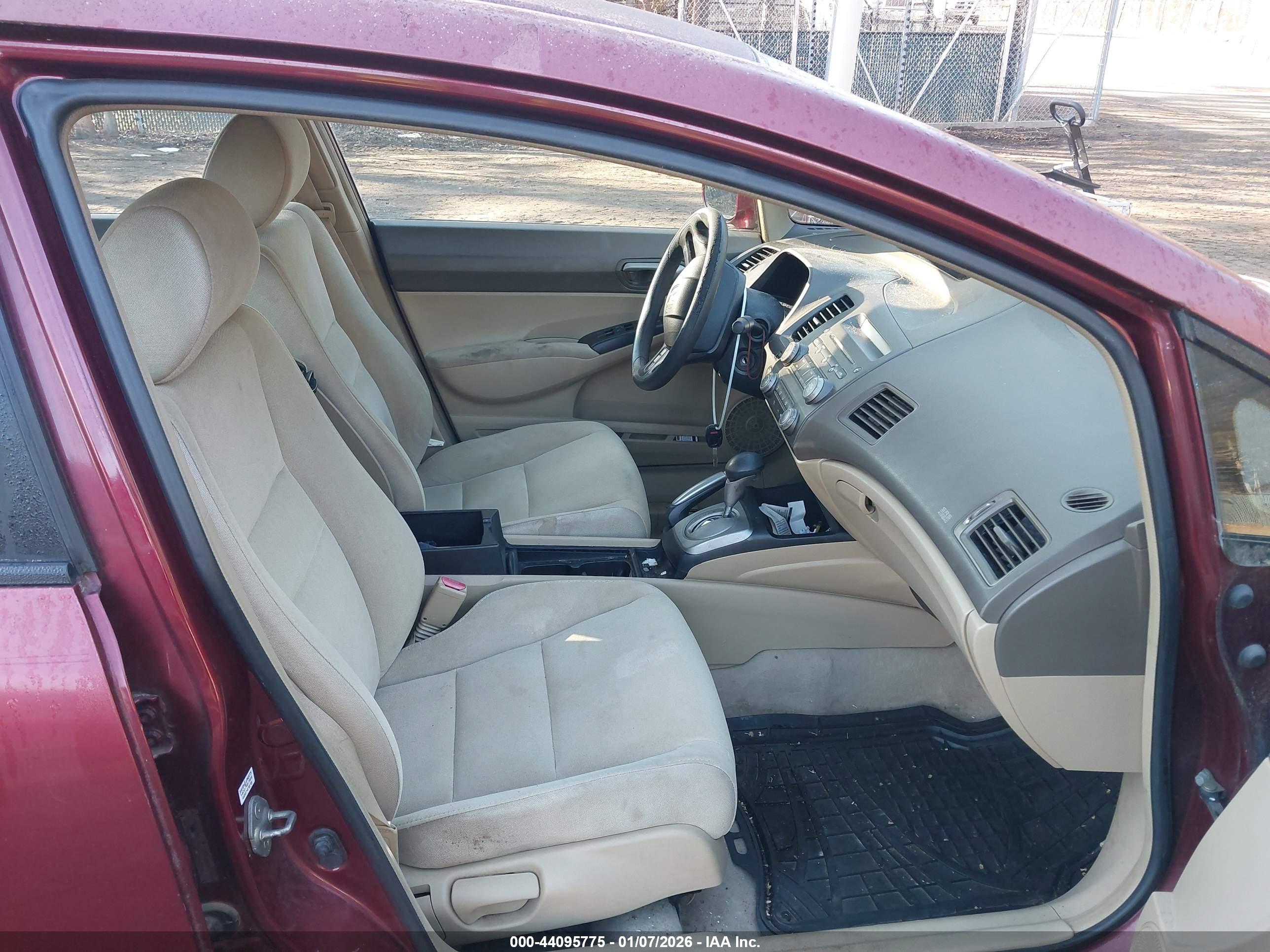 HONDA CIVIC image 5