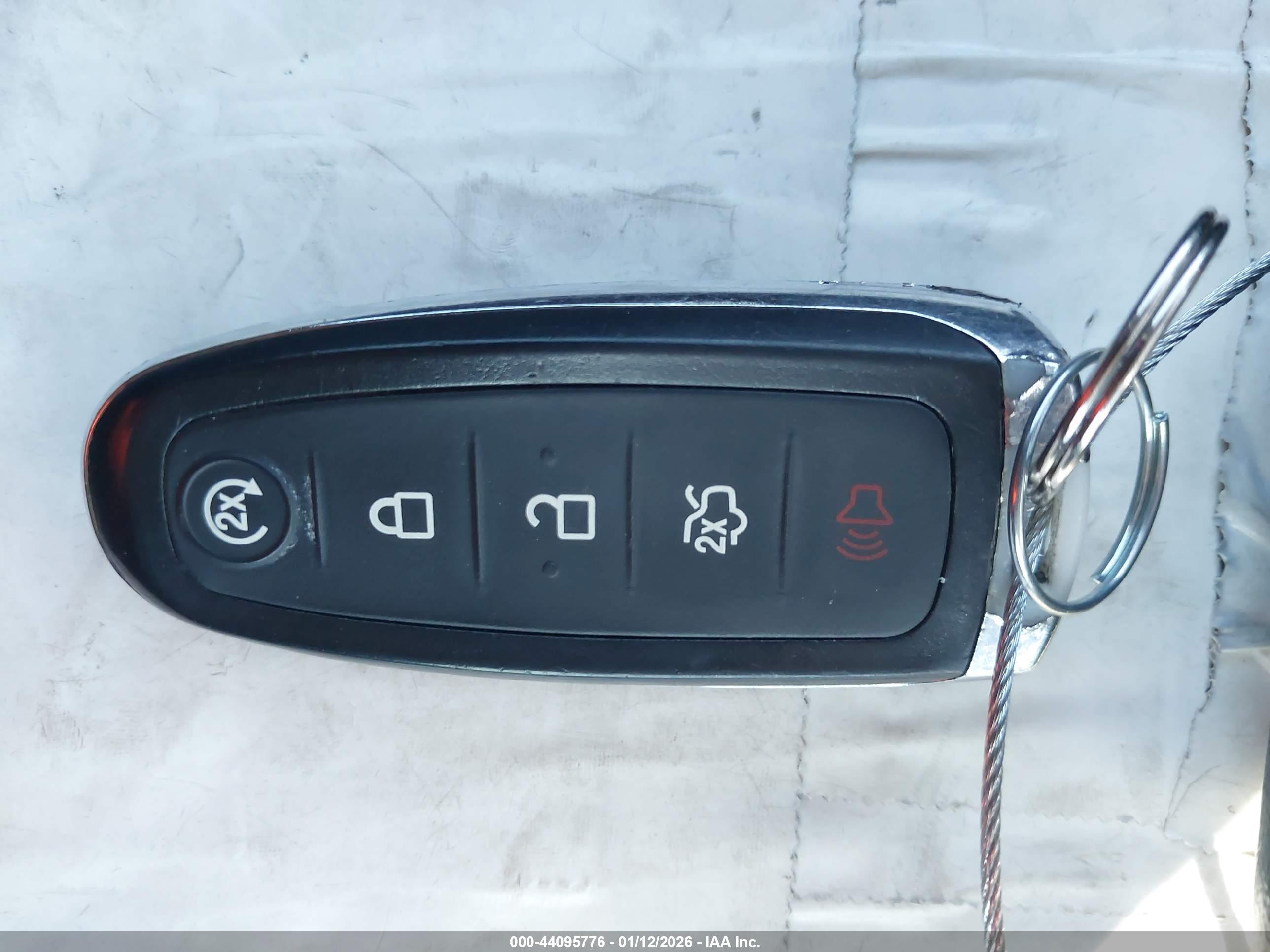 FORD ESCAPE image 11