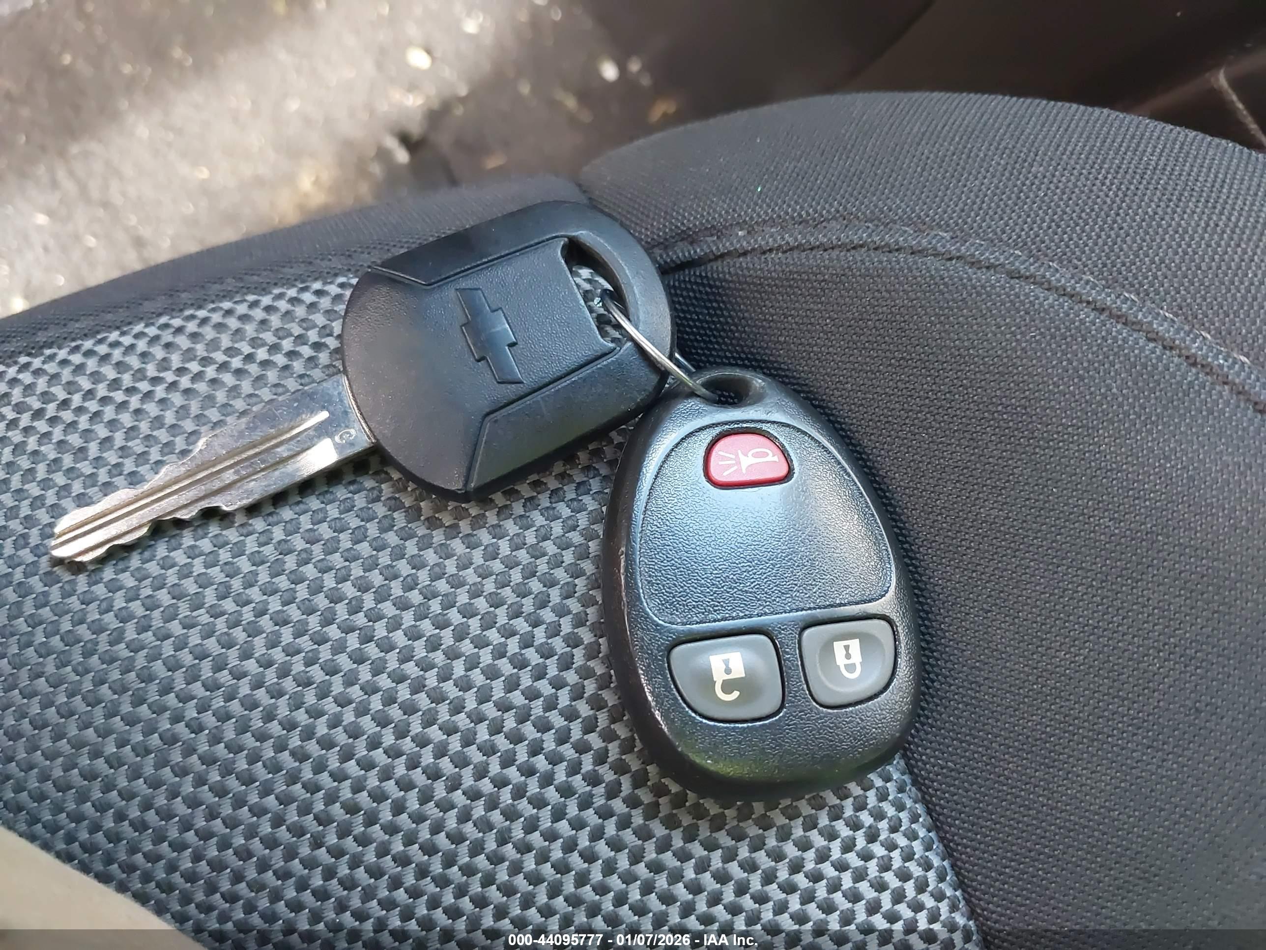 CHEVROLET CAPTIVA image 11