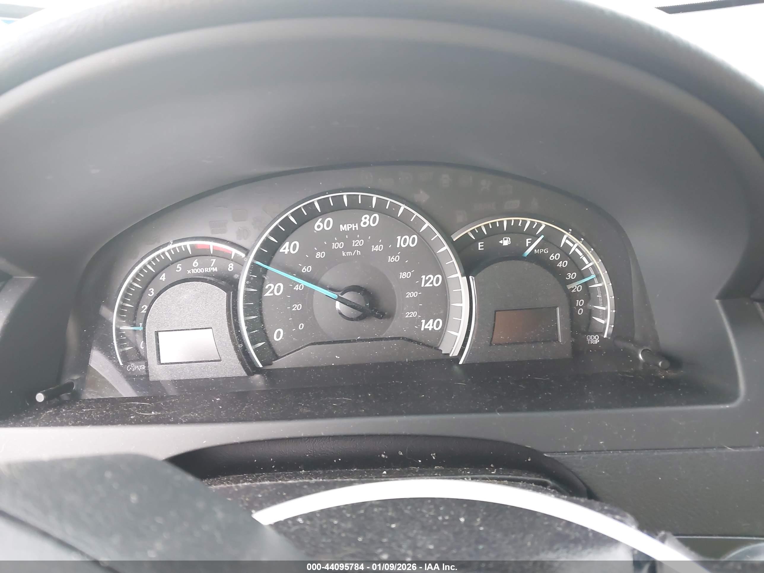 TOYOTA CAMRY image 7