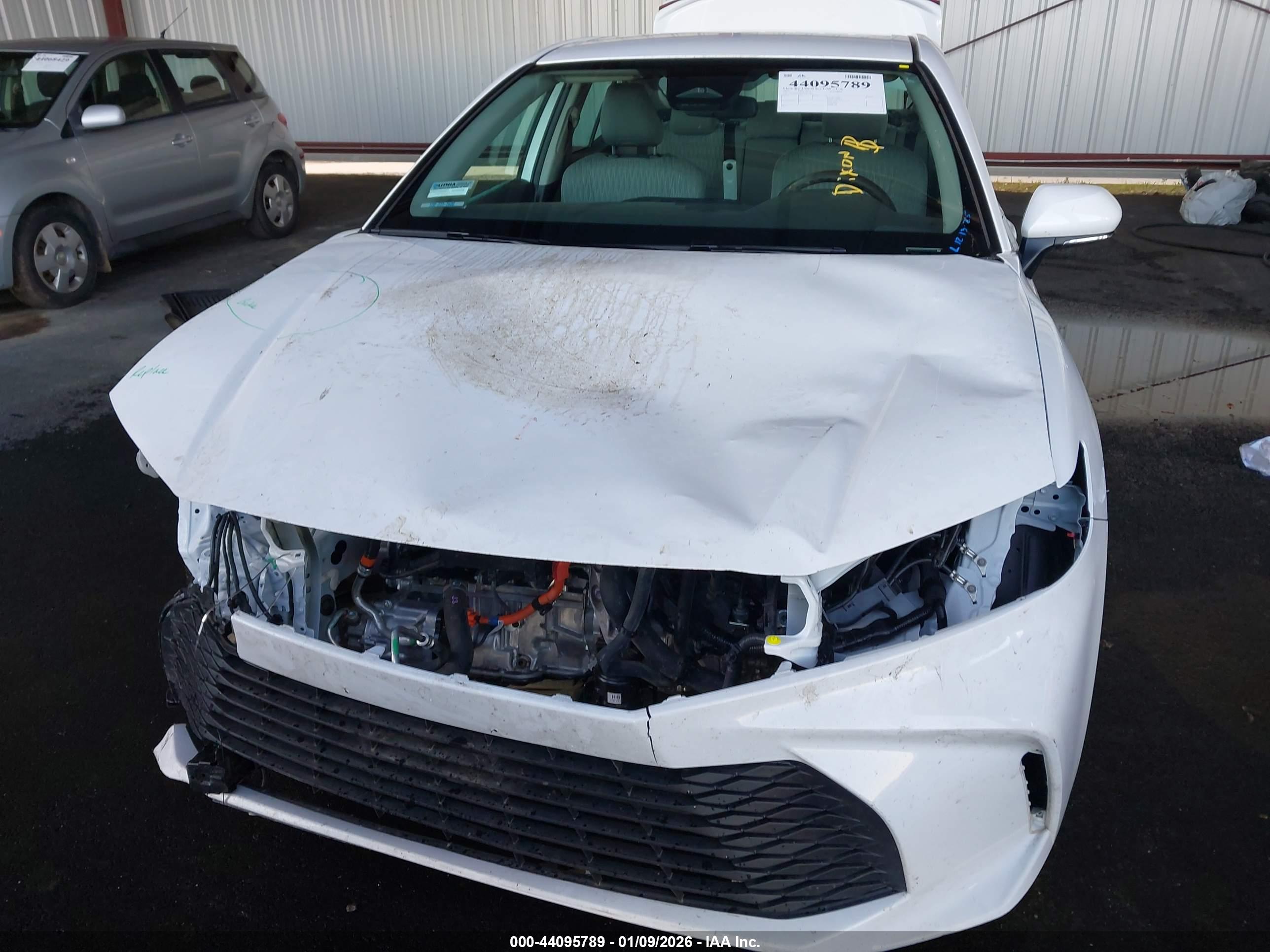 TOYOTA CAMRY image 6