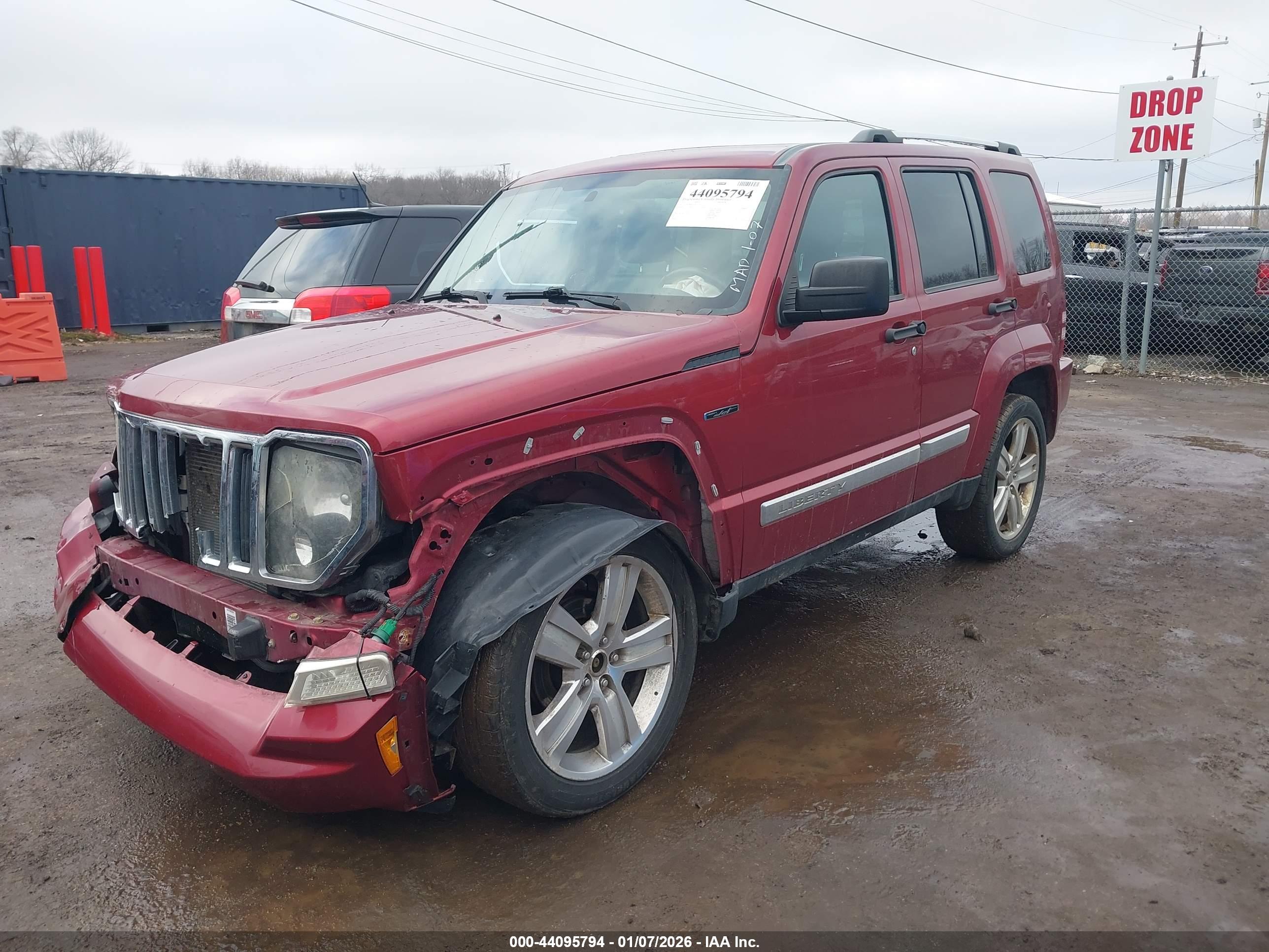 JEEP LIBERTY image 2