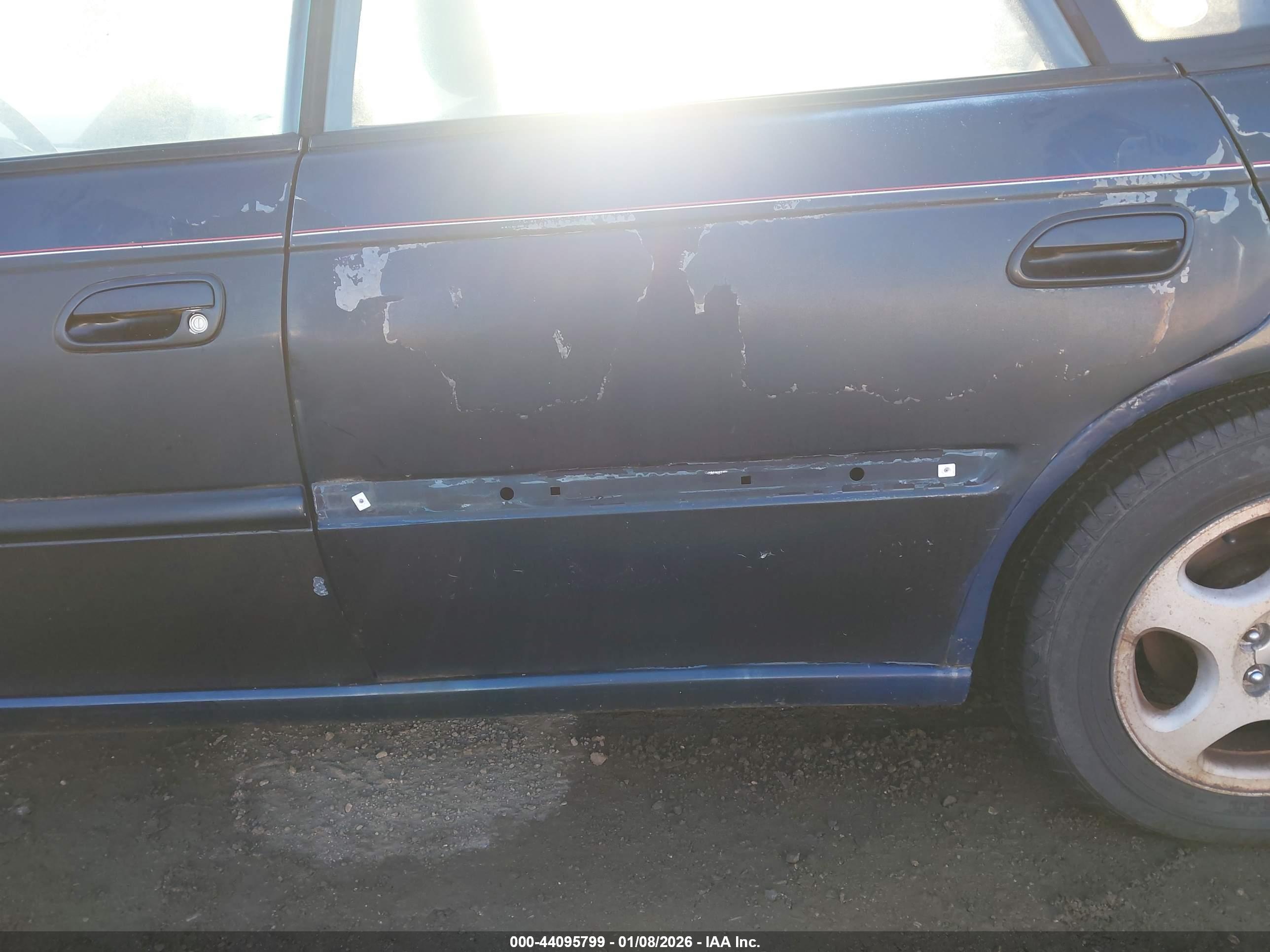 SUBARU LEGACY image 6