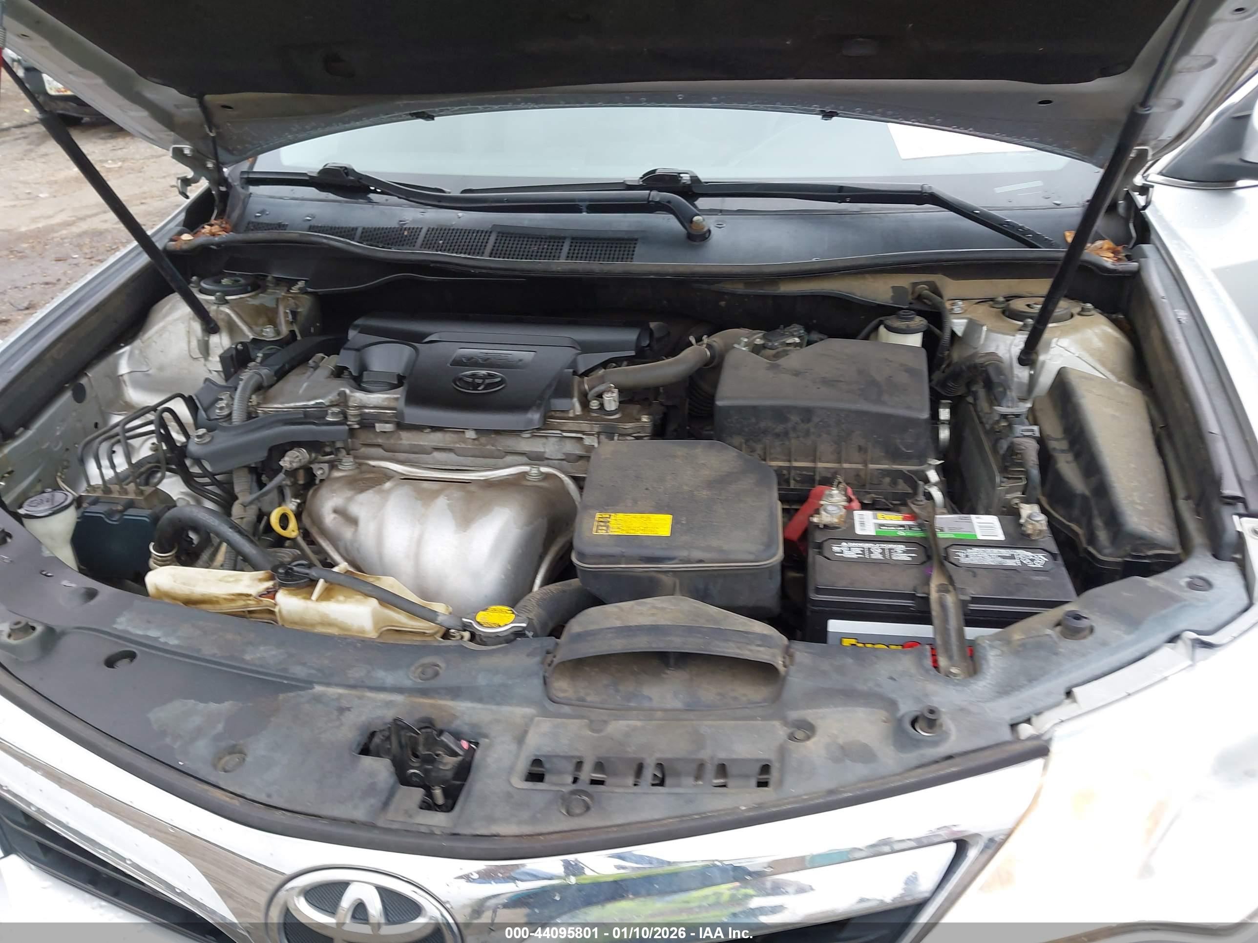 TOYOTA CAMRY image 10