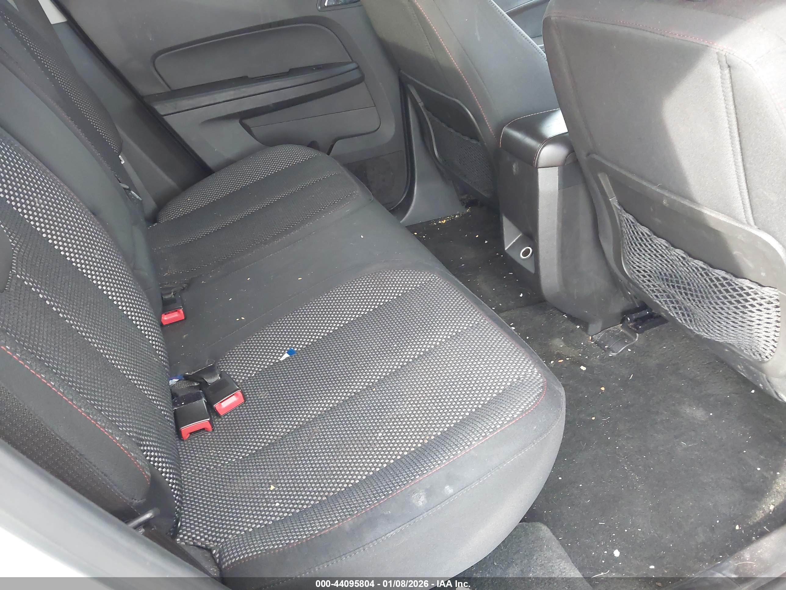 CHEVROLET EQUINOX image 8