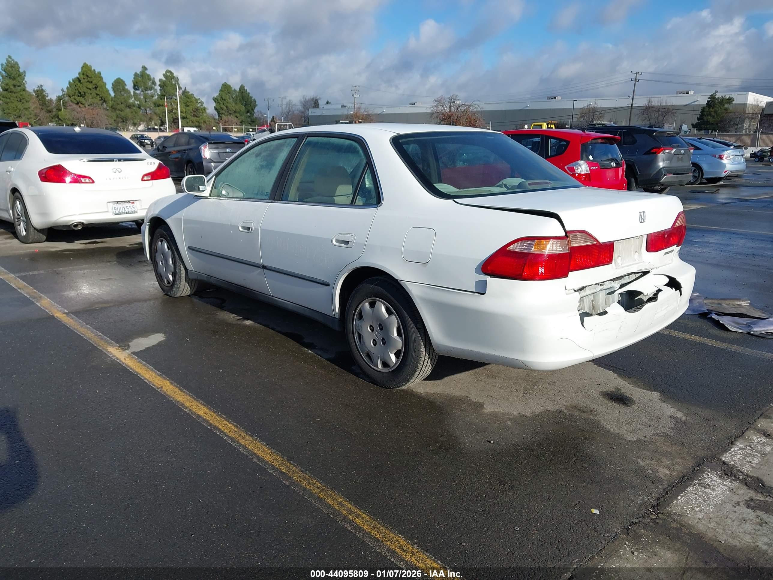 HONDA ACCORD image 3