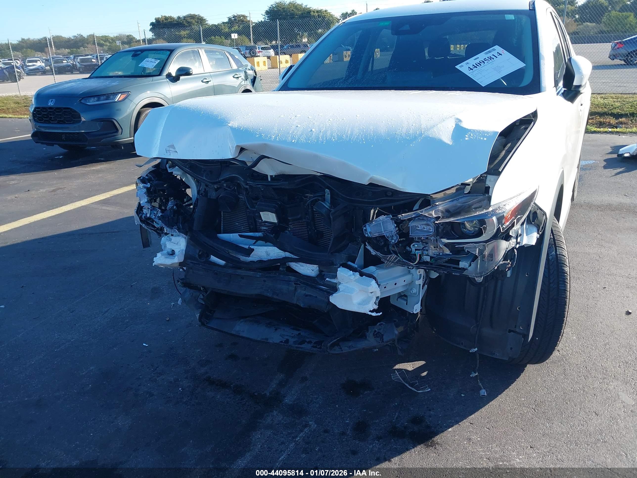 MAZDA CX-5 image 6
