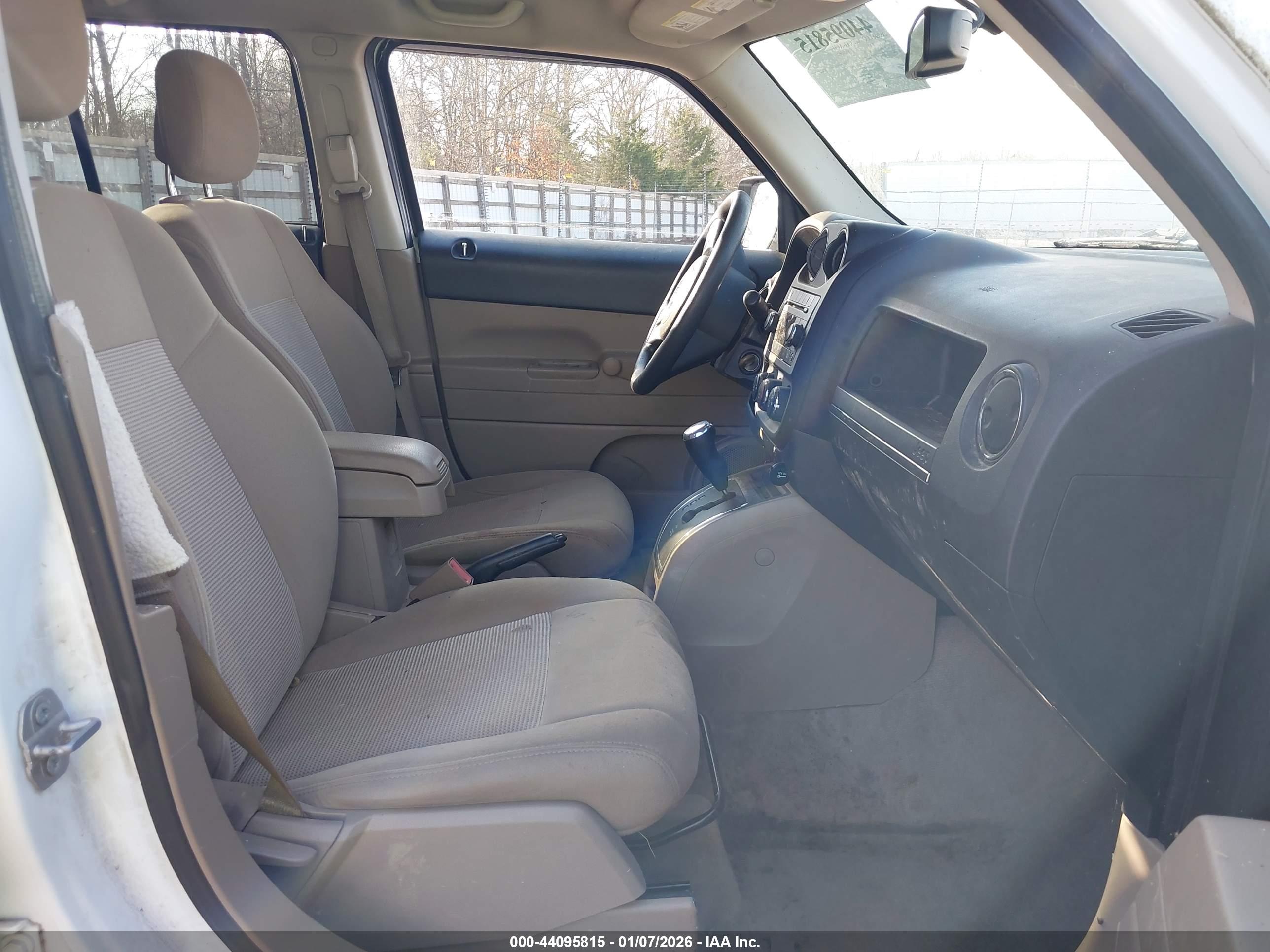JEEP PATRIOT image 5