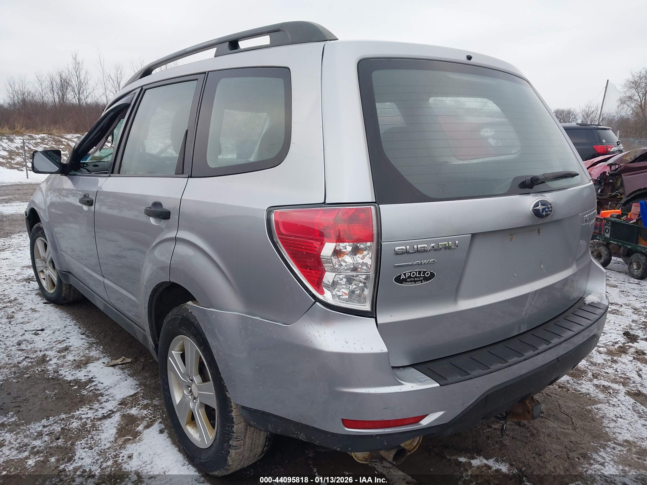 SUBARU FORESTER image 3