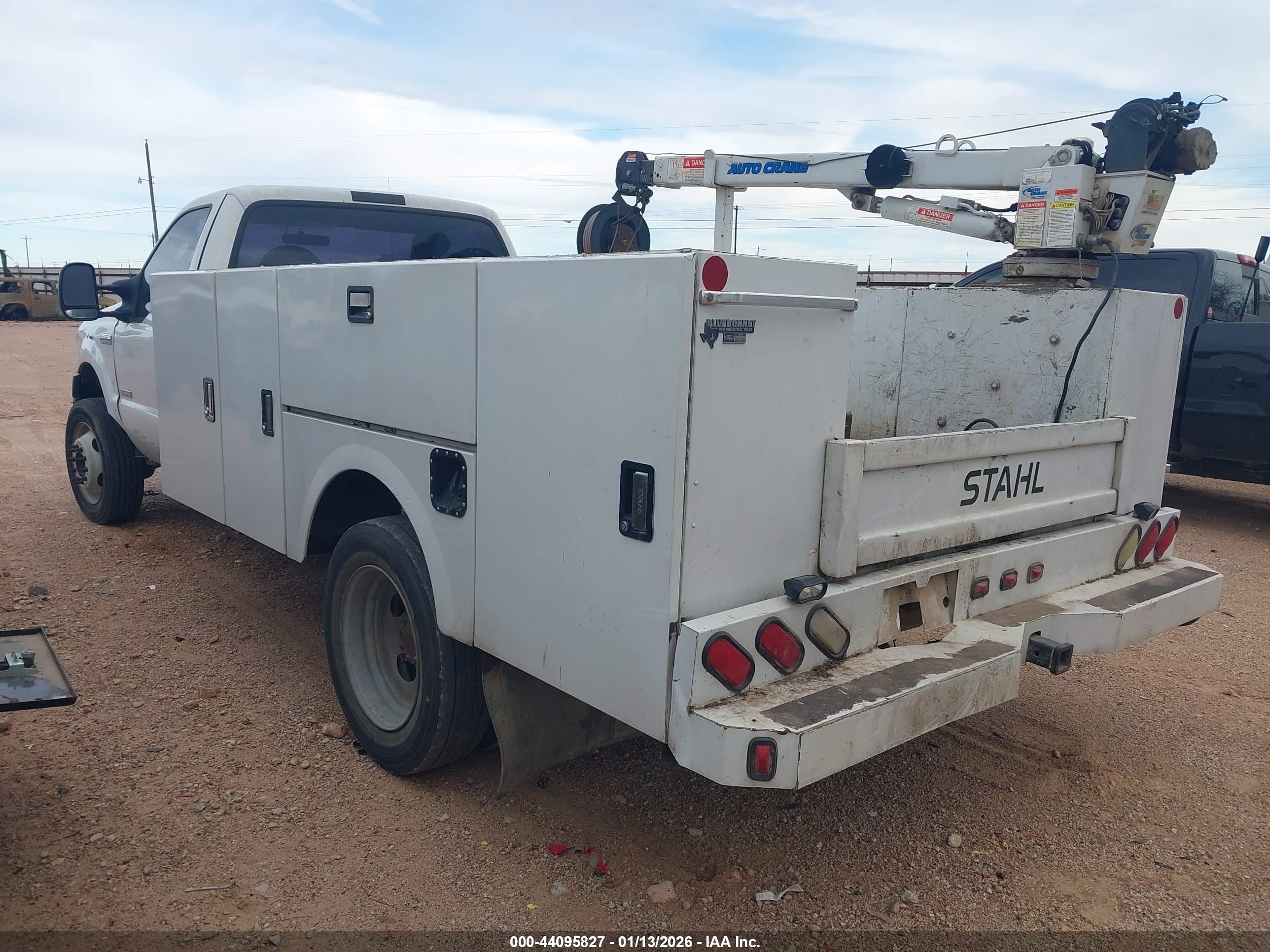 FORD F-450 image 3